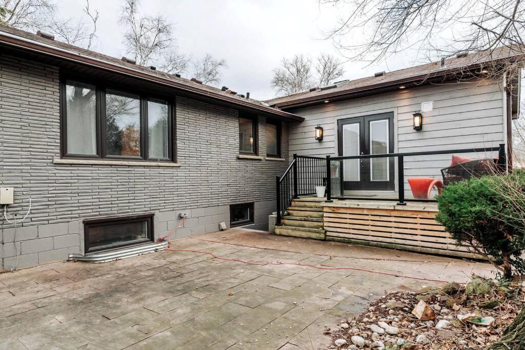 Luxurious and Spacious 4BR Home Near Downtown