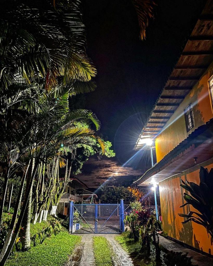 Hostal Campestre Araucarias