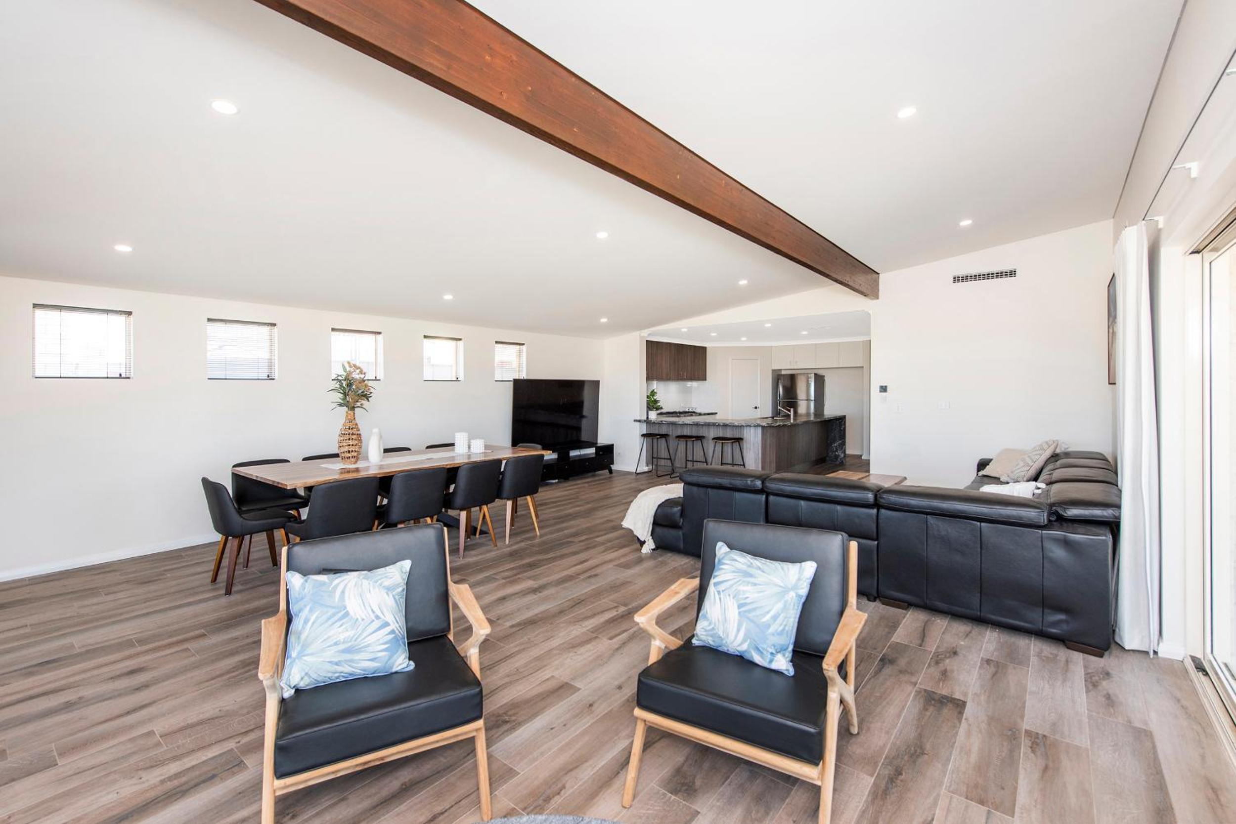 LEDGE VIEWS - Ocean Views