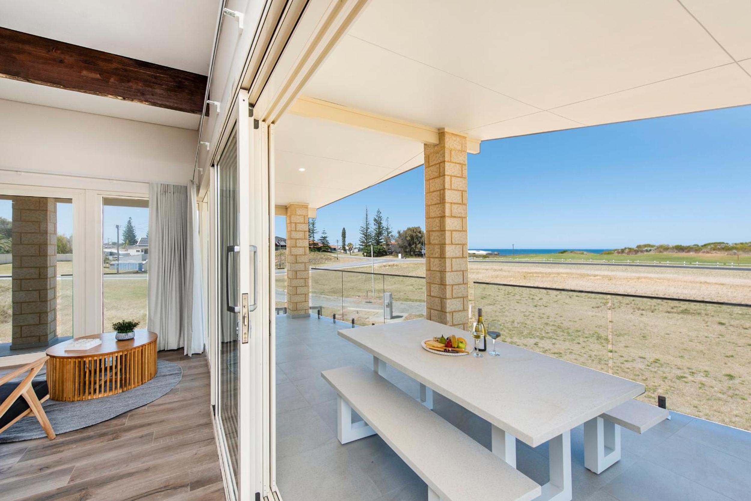 LEDGE VIEWS - Ocean Views