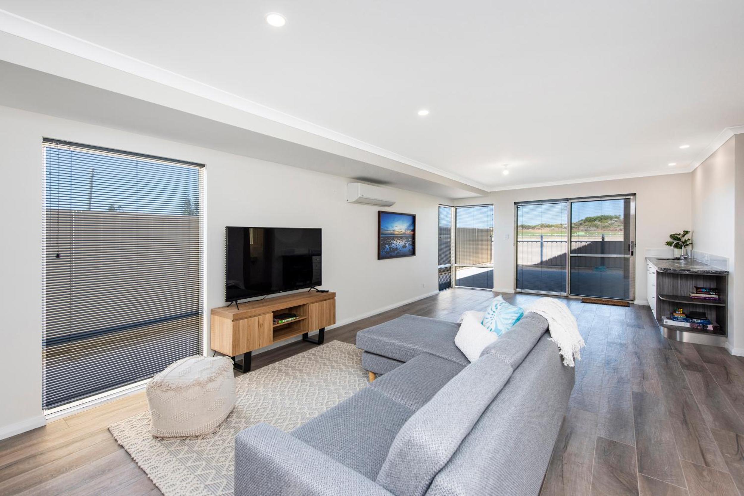 LEDGE VIEWS - Ocean Views
