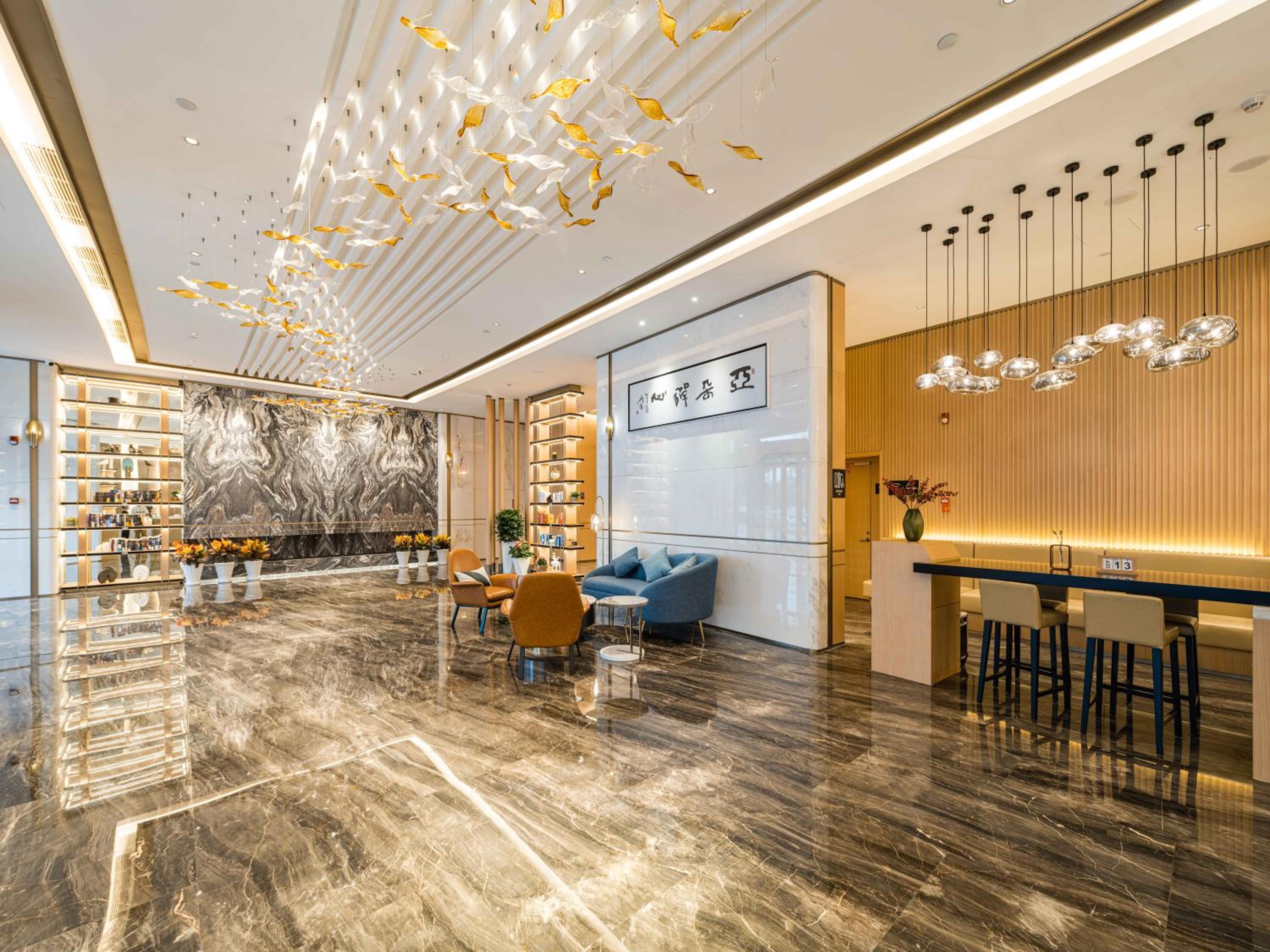 Atour Hotel Tonglu Fuchunjiang