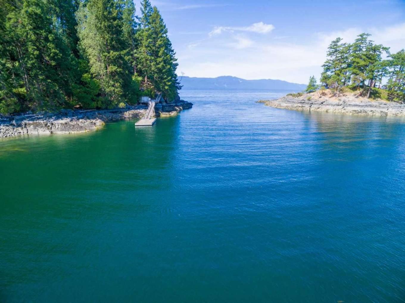 Exclusive Private Island - Pacific Ocean Paradise