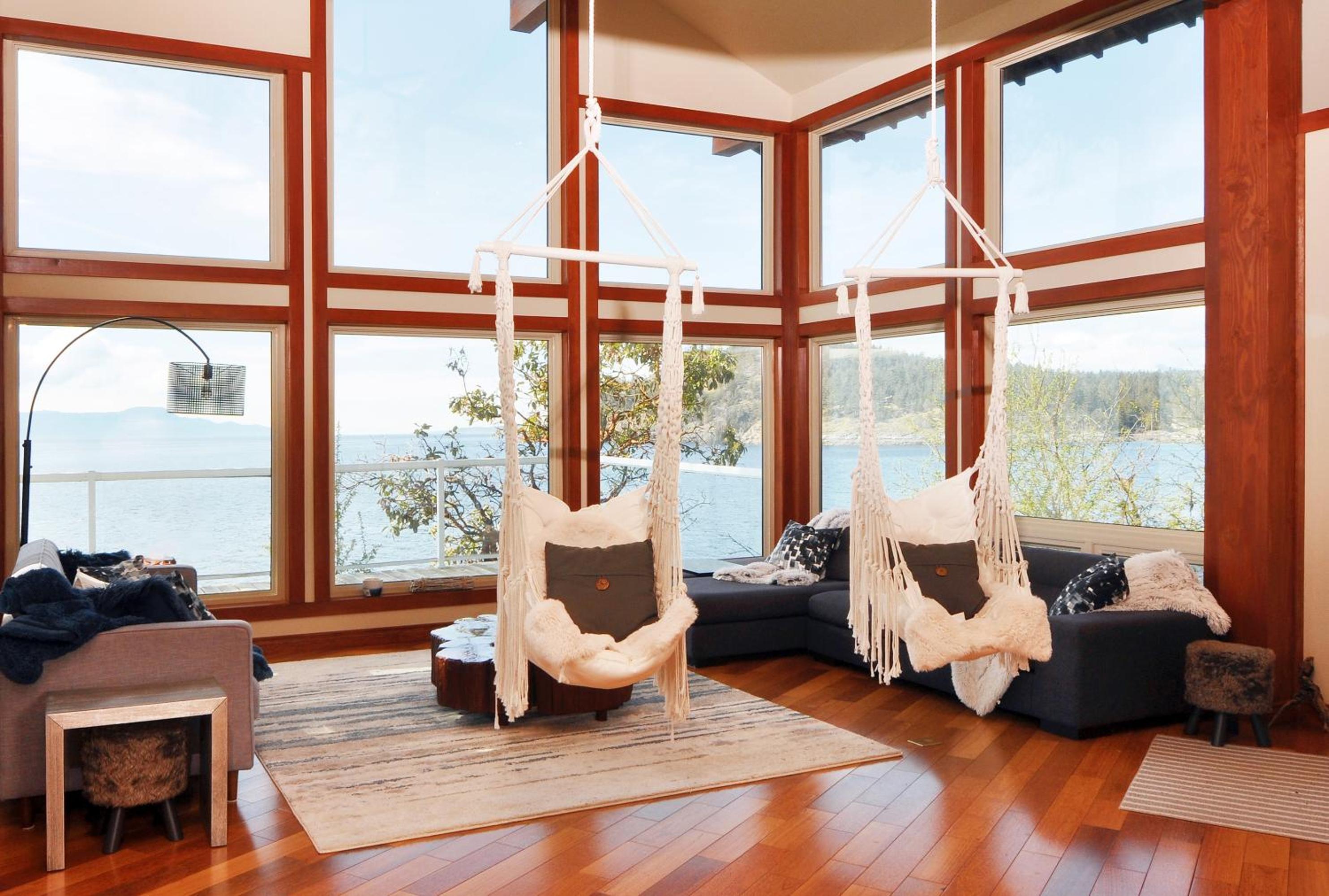 Exclusive Private Island - Pacific Ocean Paradise