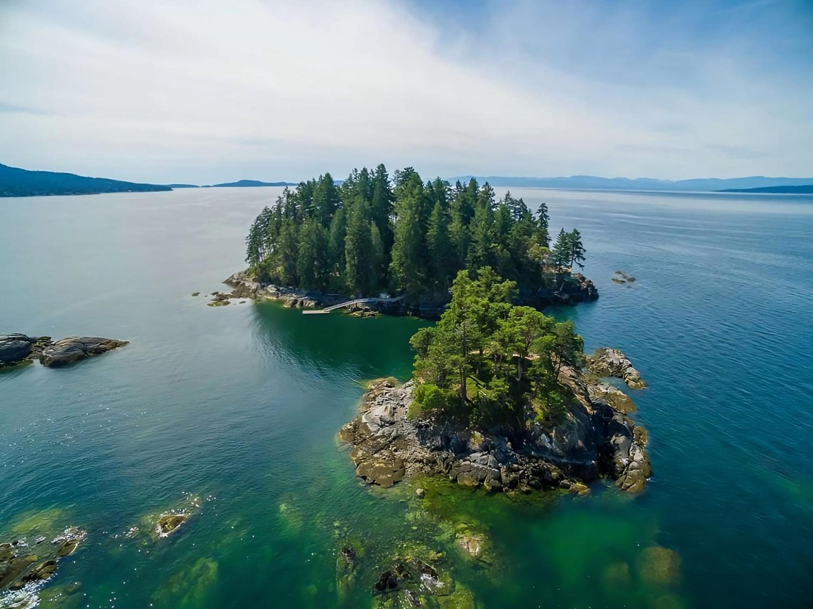 Exclusive Private Island - Pacific Ocean Paradise
