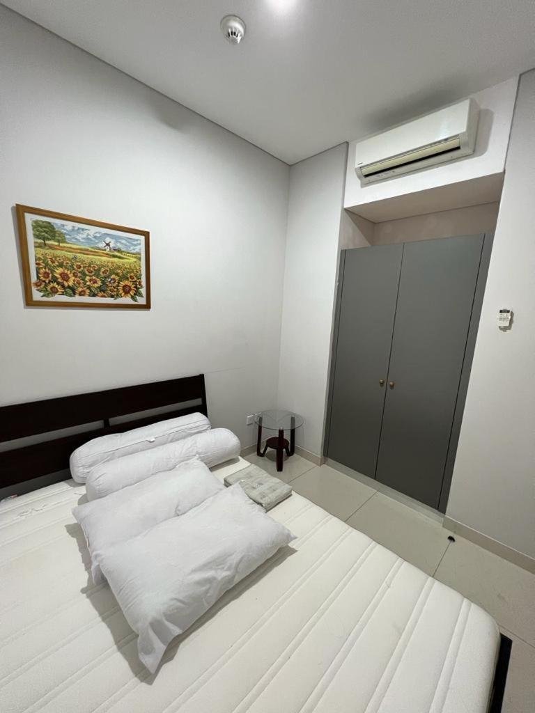 Gin Residence