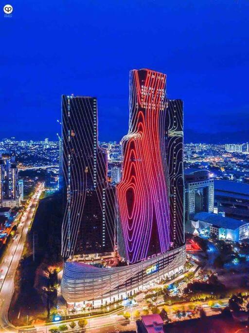 Arte Mont Kiara-2Bedroom-Netflix-4pax