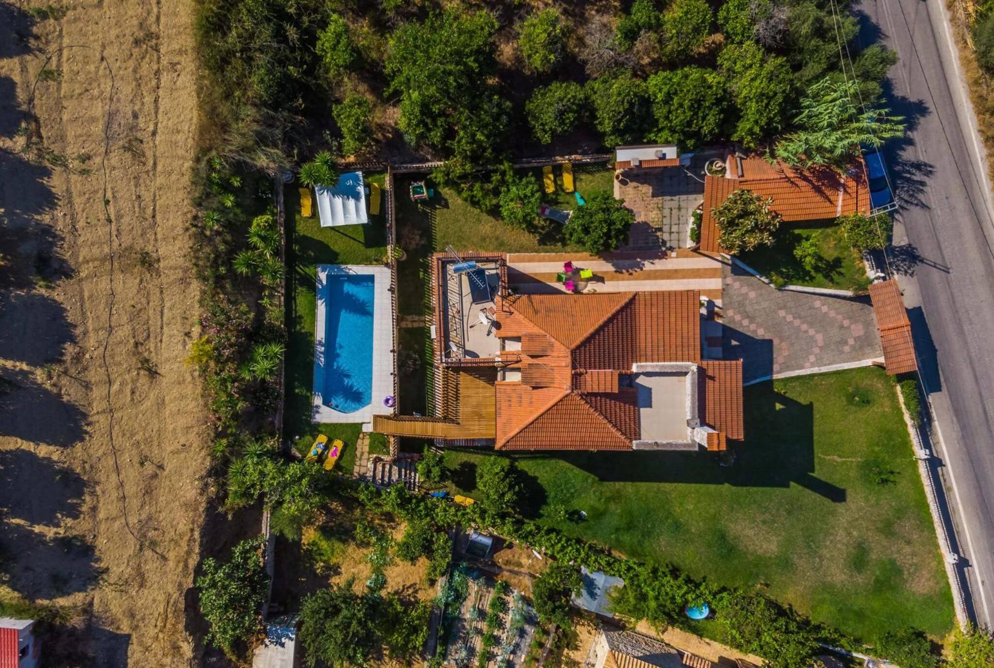 Villa Vicina - In Platanias And 4min By The Beach view 2