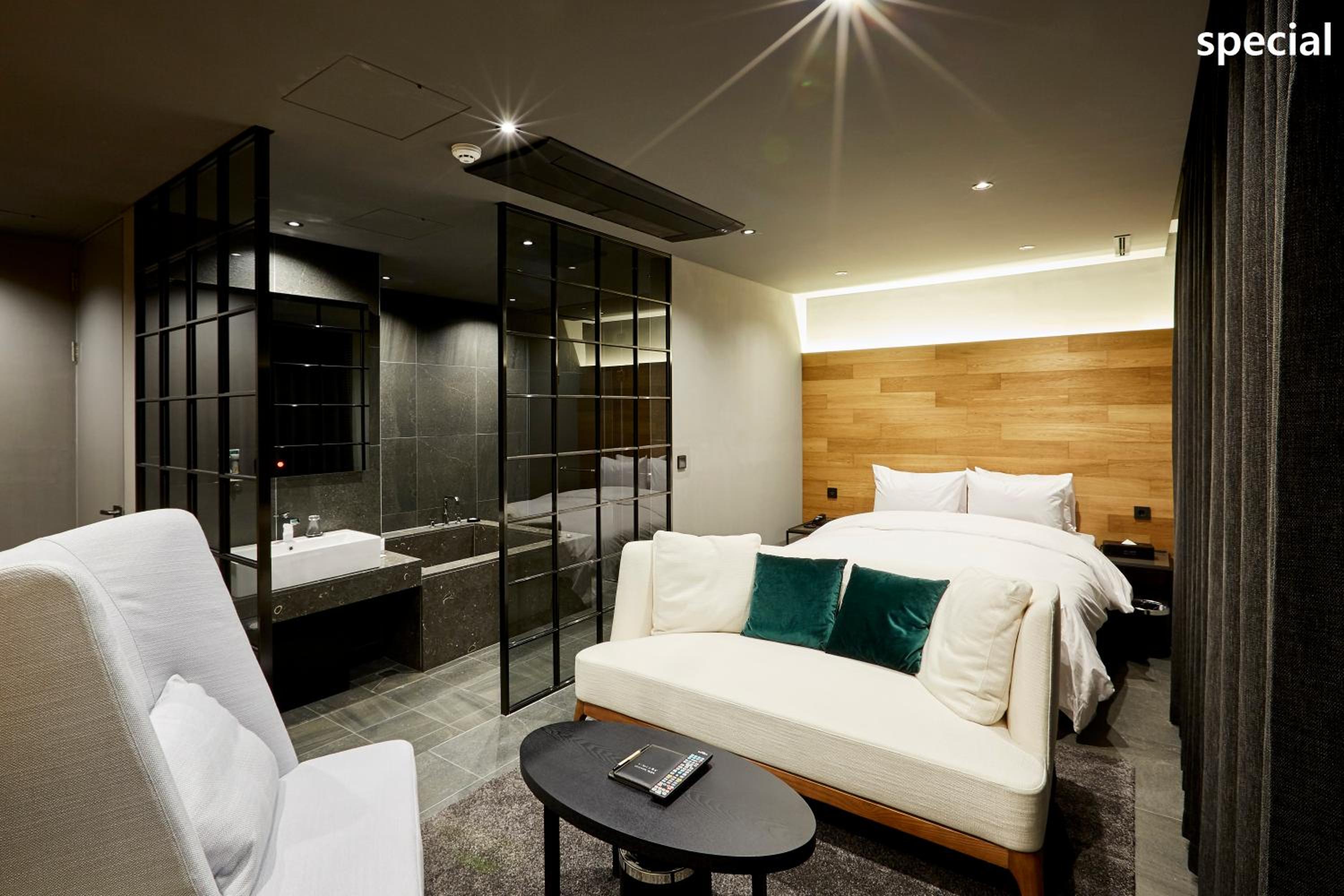 Hotel The Artist Yeoksam