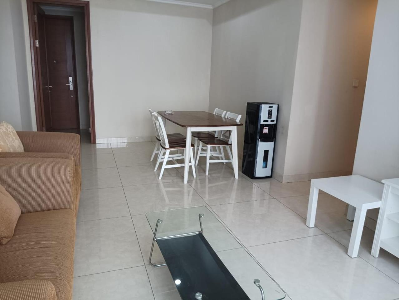 Gin Residence