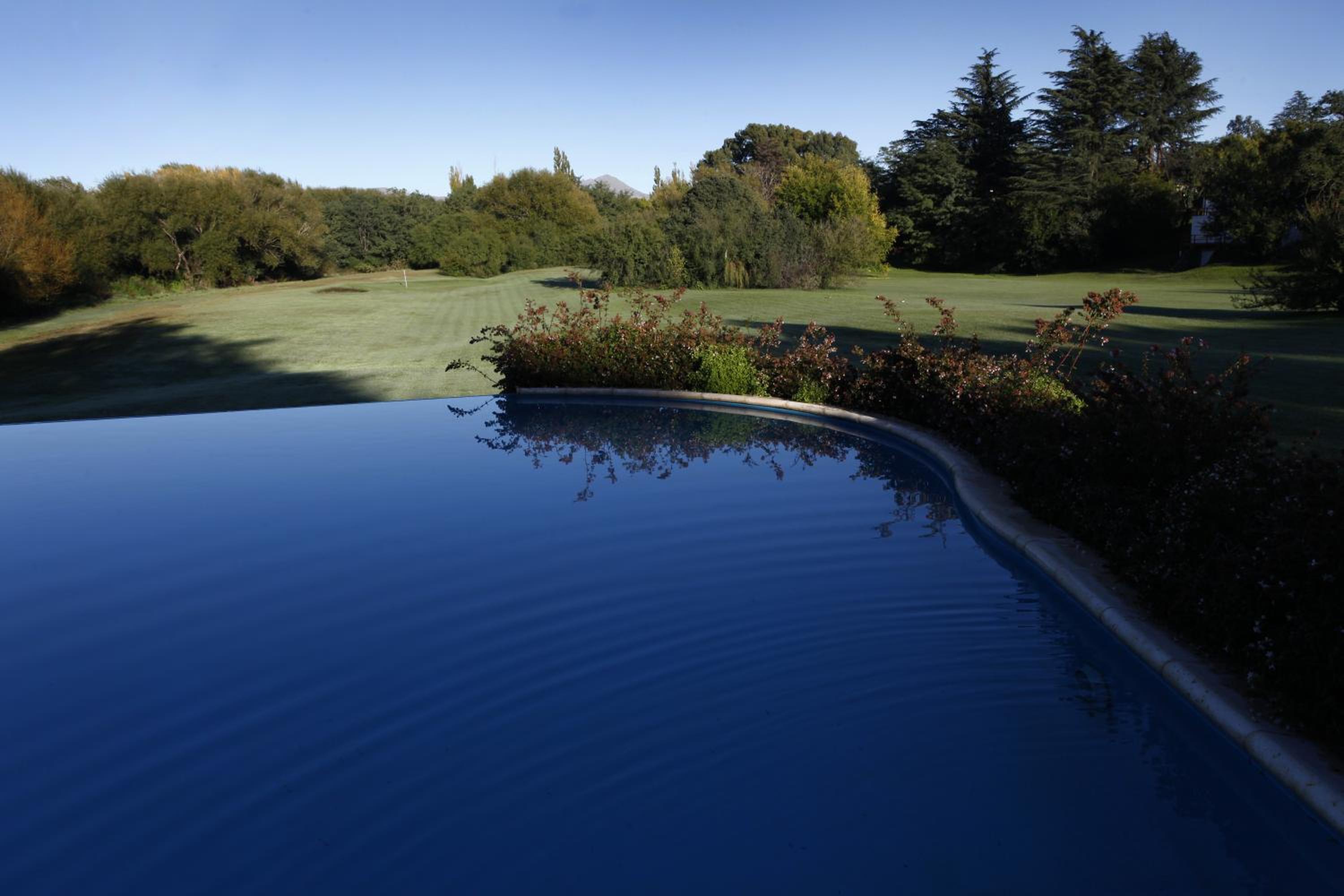 Acacias Country Club