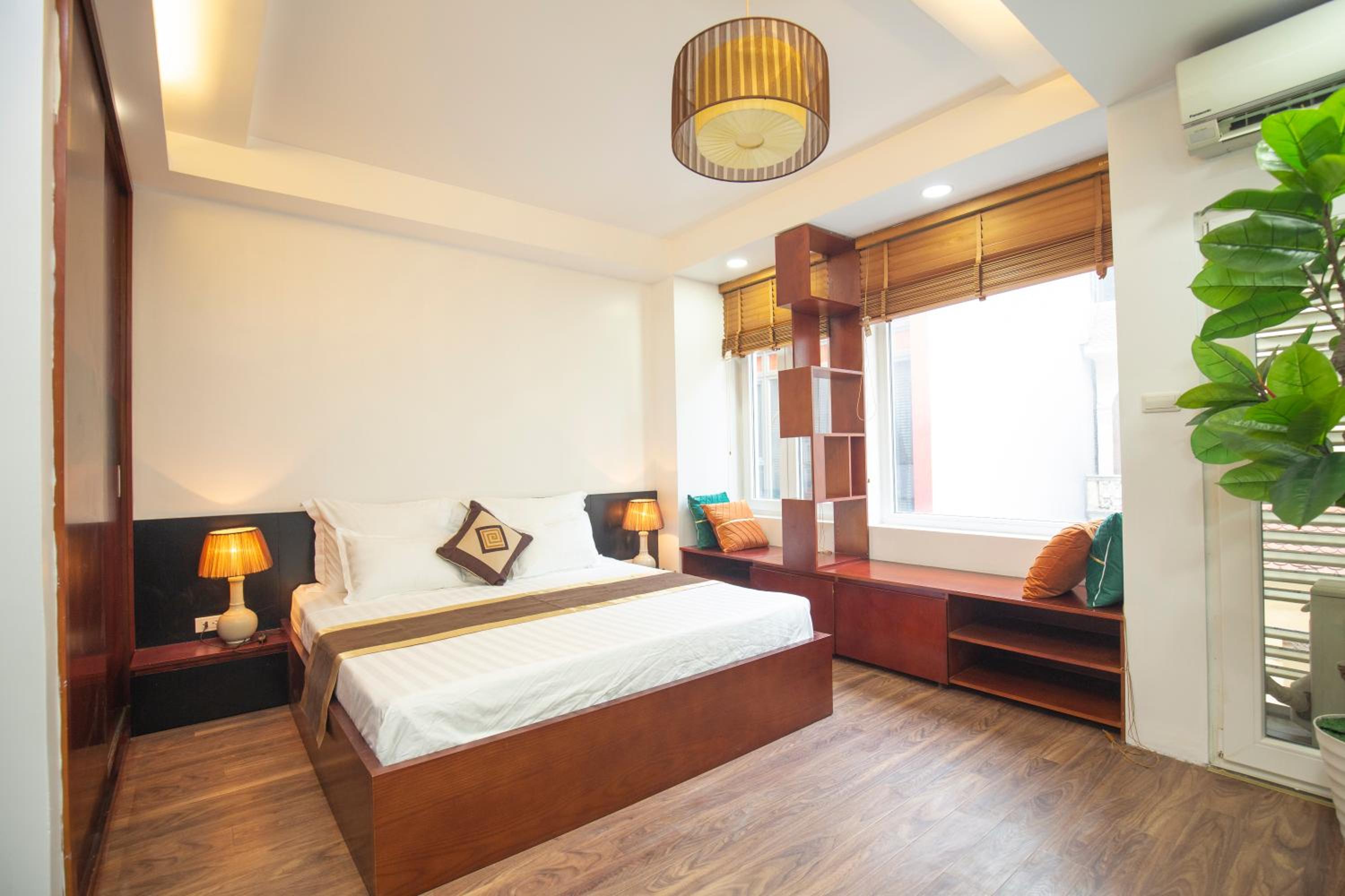 Sumitomo 3 Apartment for Japanese at 535 Kim Ma