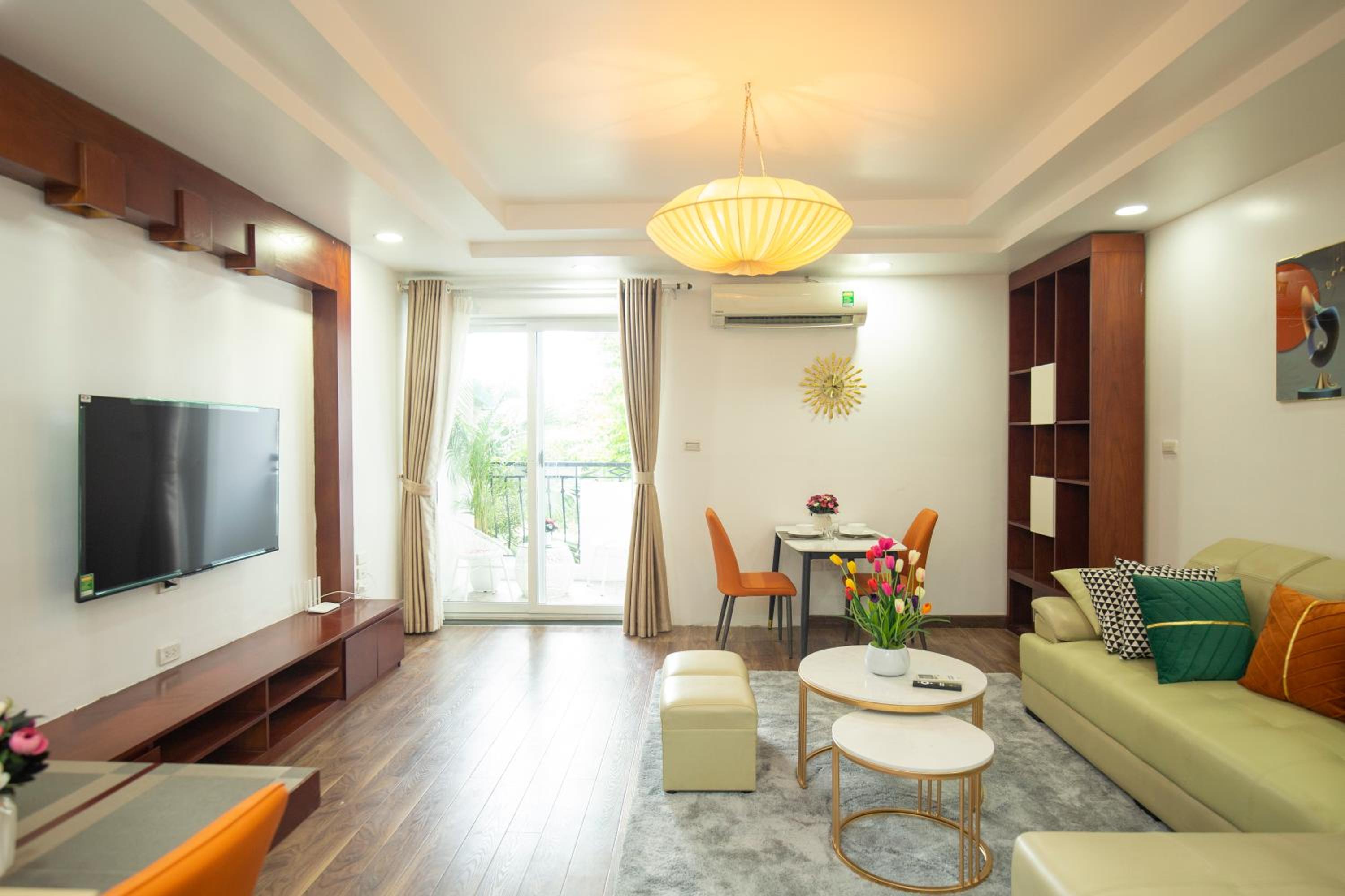 Sumitomo 3 Apartment for Japanese at 535 Kim Ma