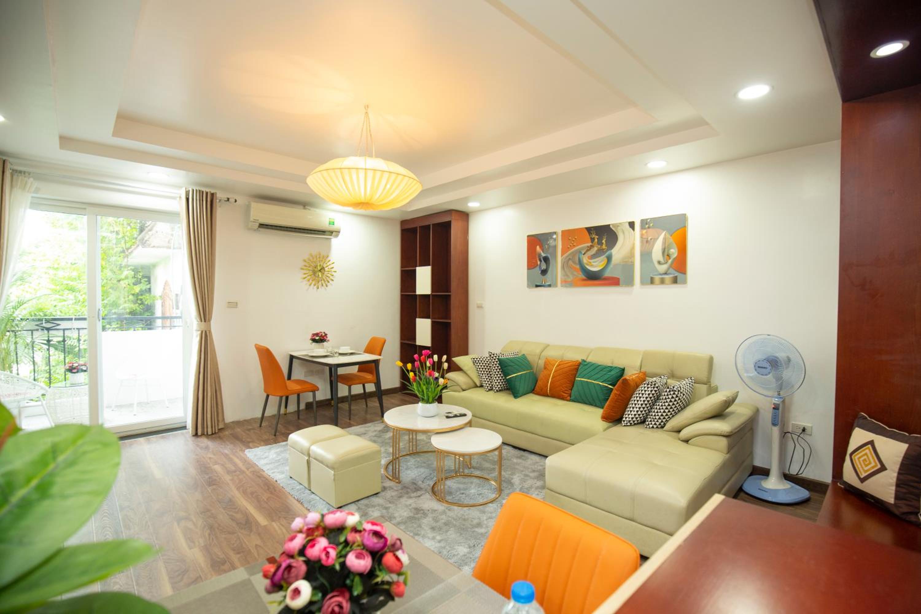 Sumitomo 3 Apartment for Japanese at 535 Kim Ma