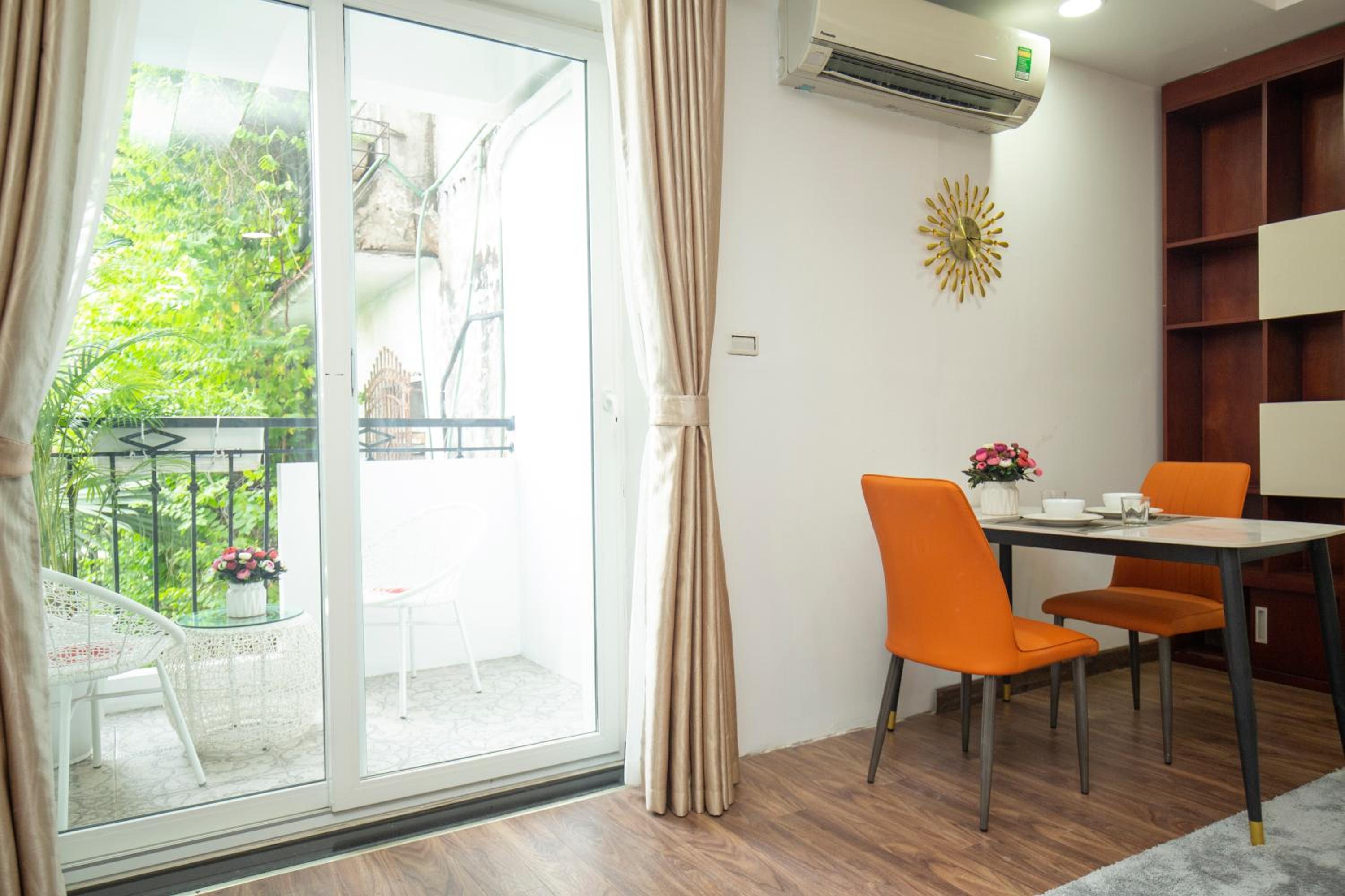 Sumitomo 3 Apartment for Japanese at 535 Kim Ma