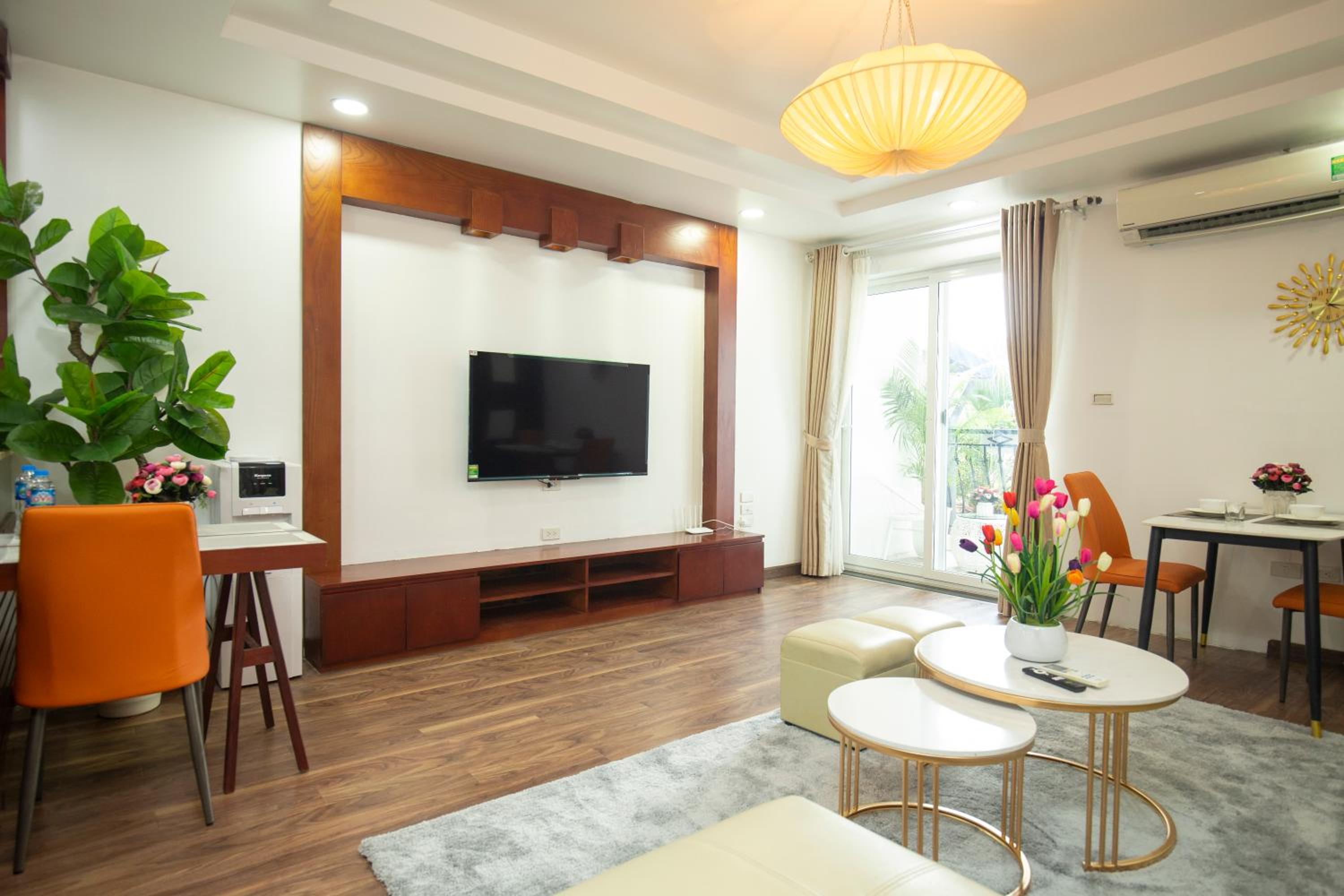 Sumitomo 3 Apartment for Japanese at 535 Kim Ma