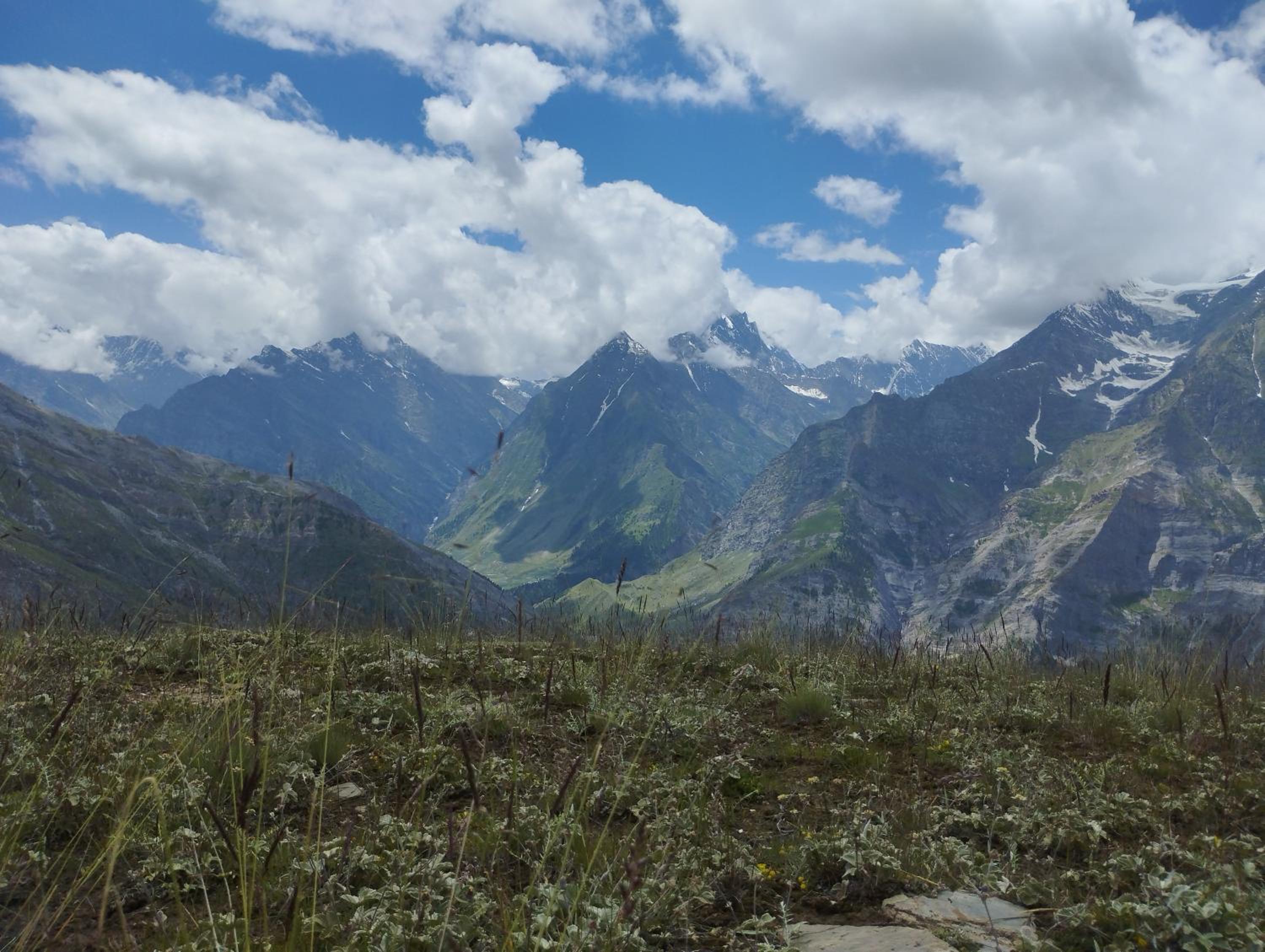 Himalayan lap homestay view 5