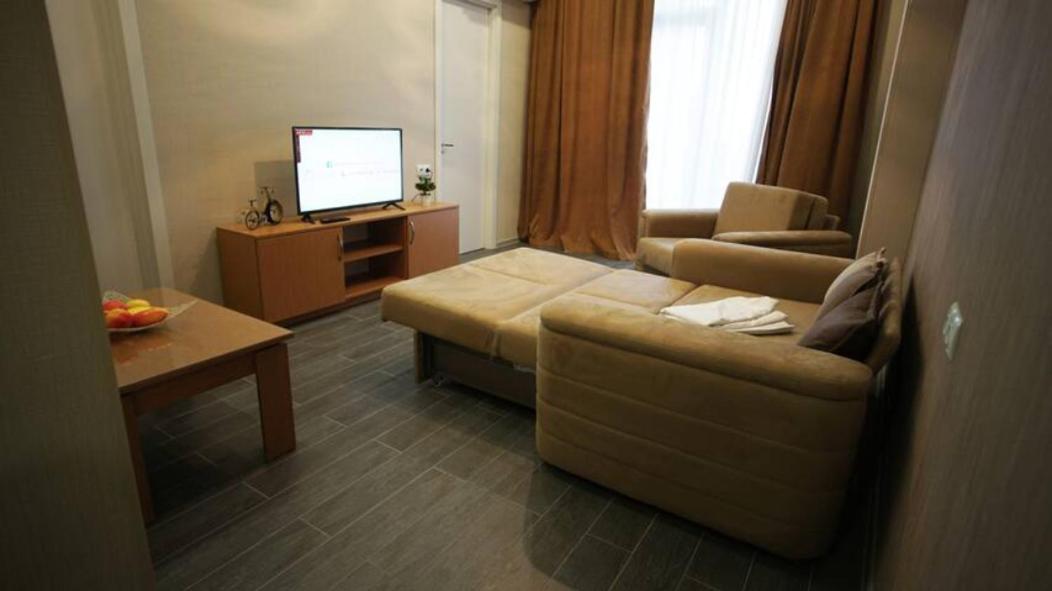 Leo Group Apartment 16-01 Horizons Batumi view 3