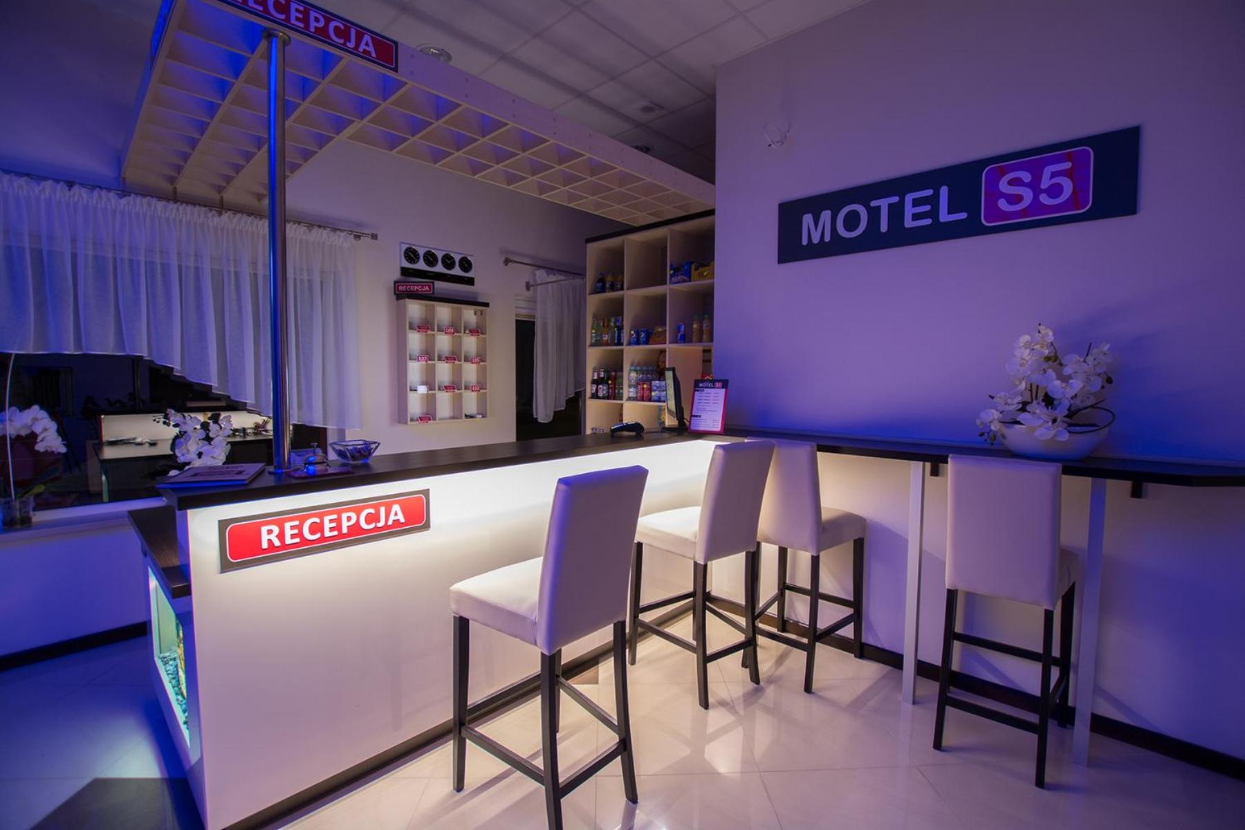 MOTEL S5 Hotel S5 BASEN JACUZZI MYJNIA view 4