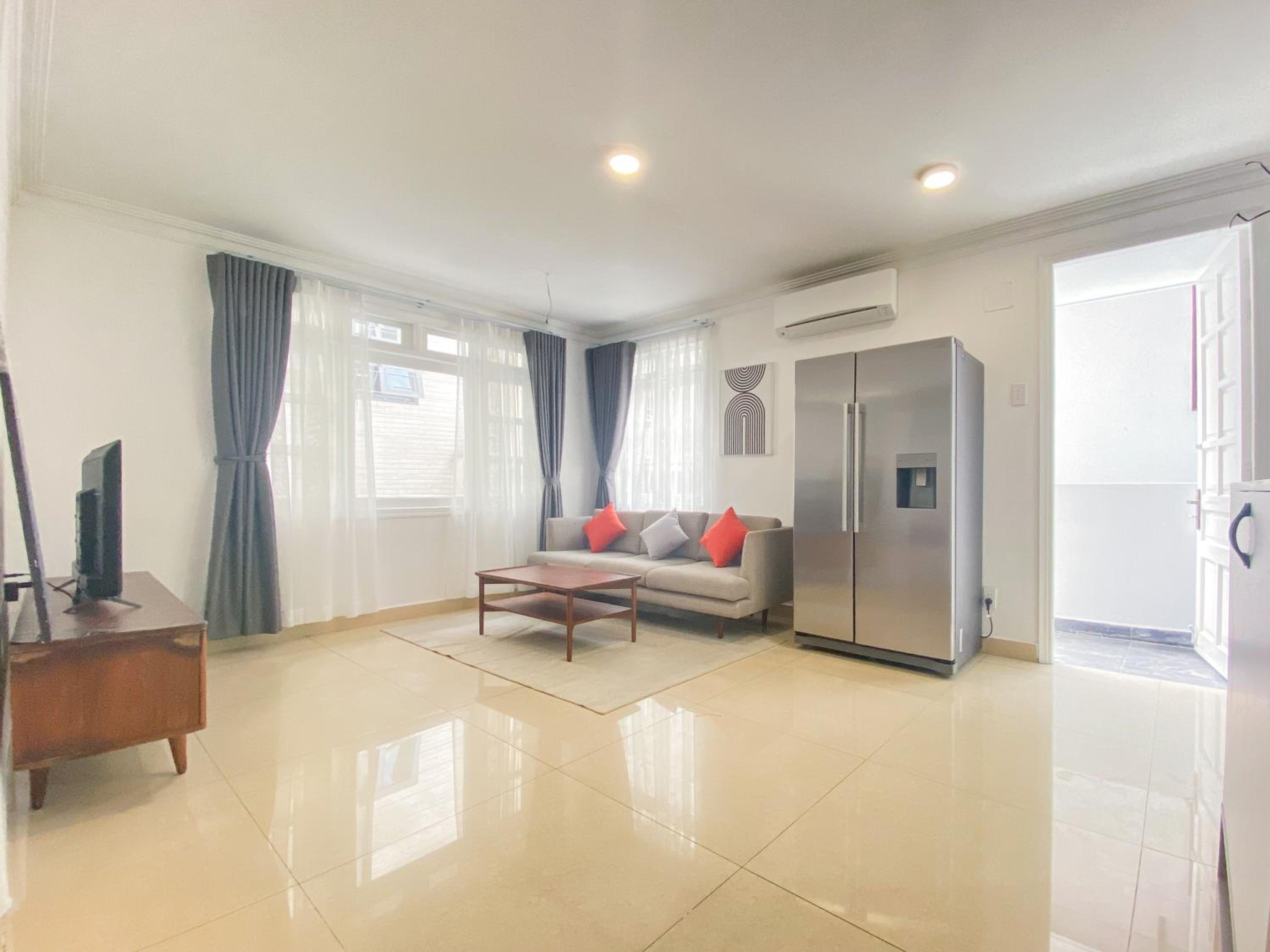 Zeus Living - Room in Villas An Phu