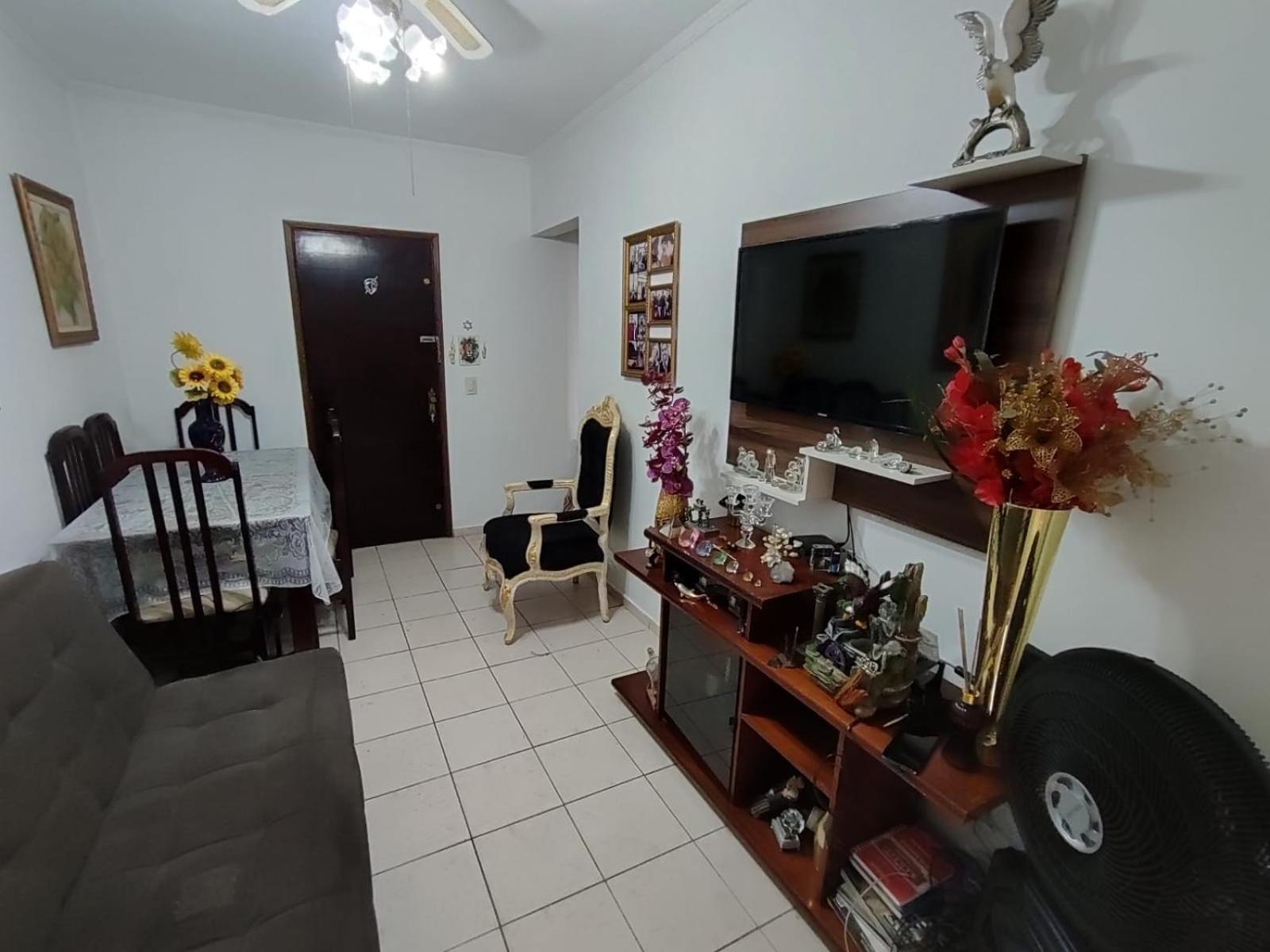 Apartamento em frente ao MAR