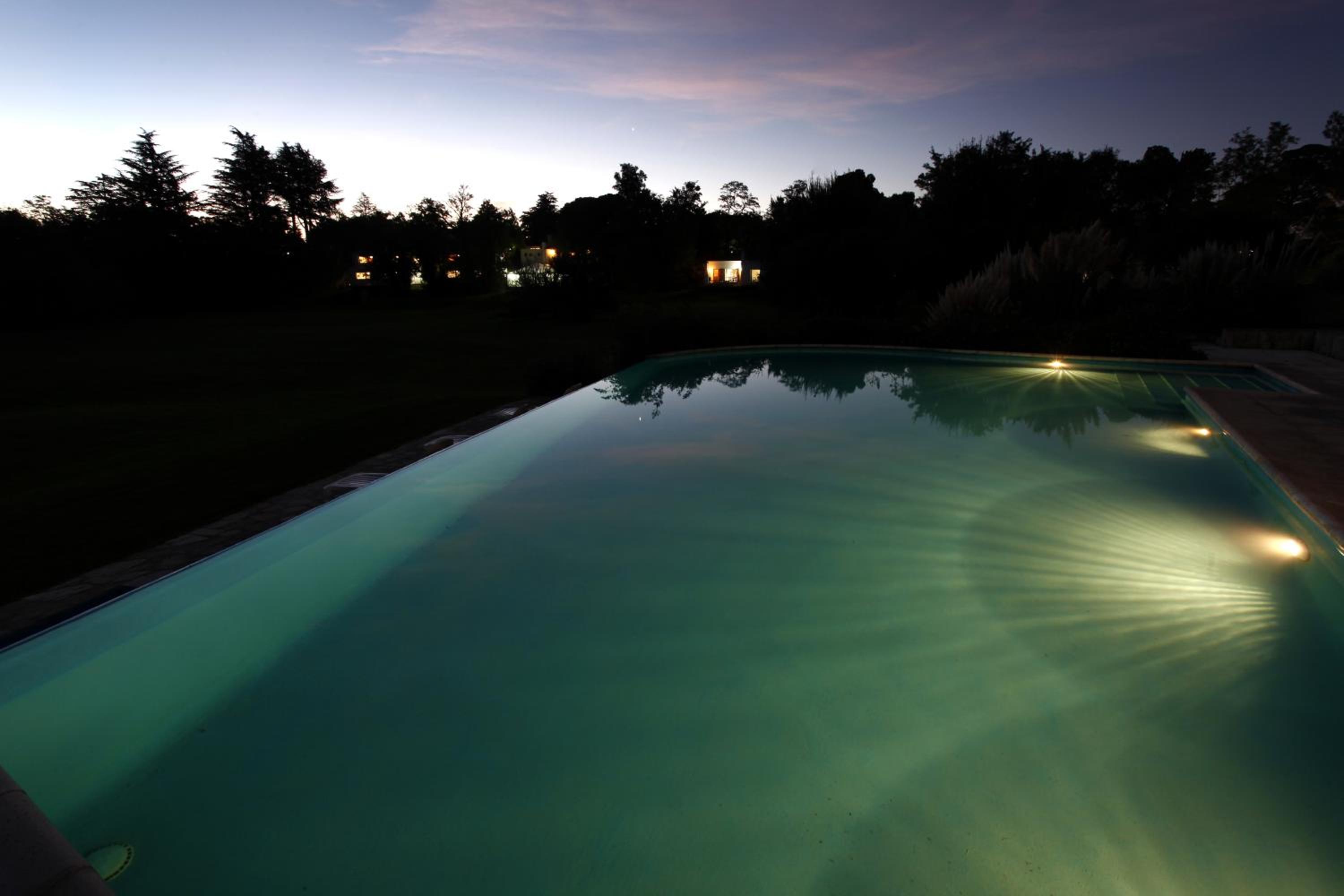 Acacias Country Club