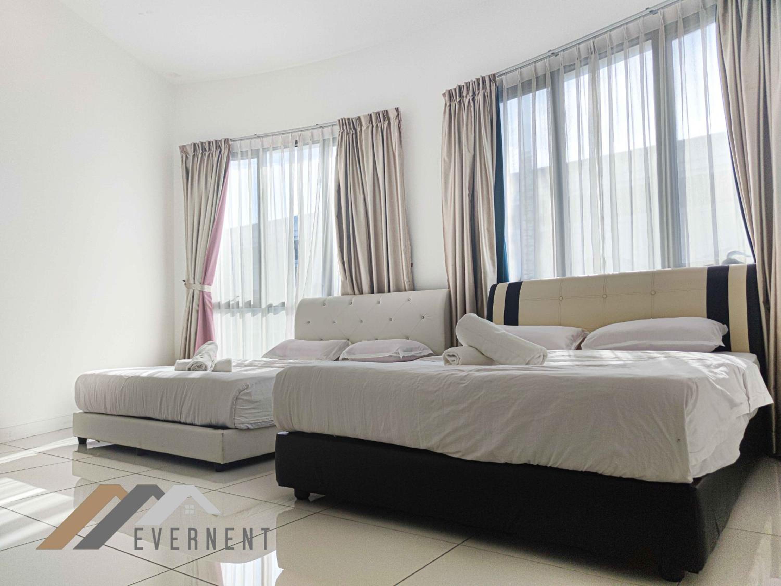 Marina Times Square Homestay by Evernent photo 3
