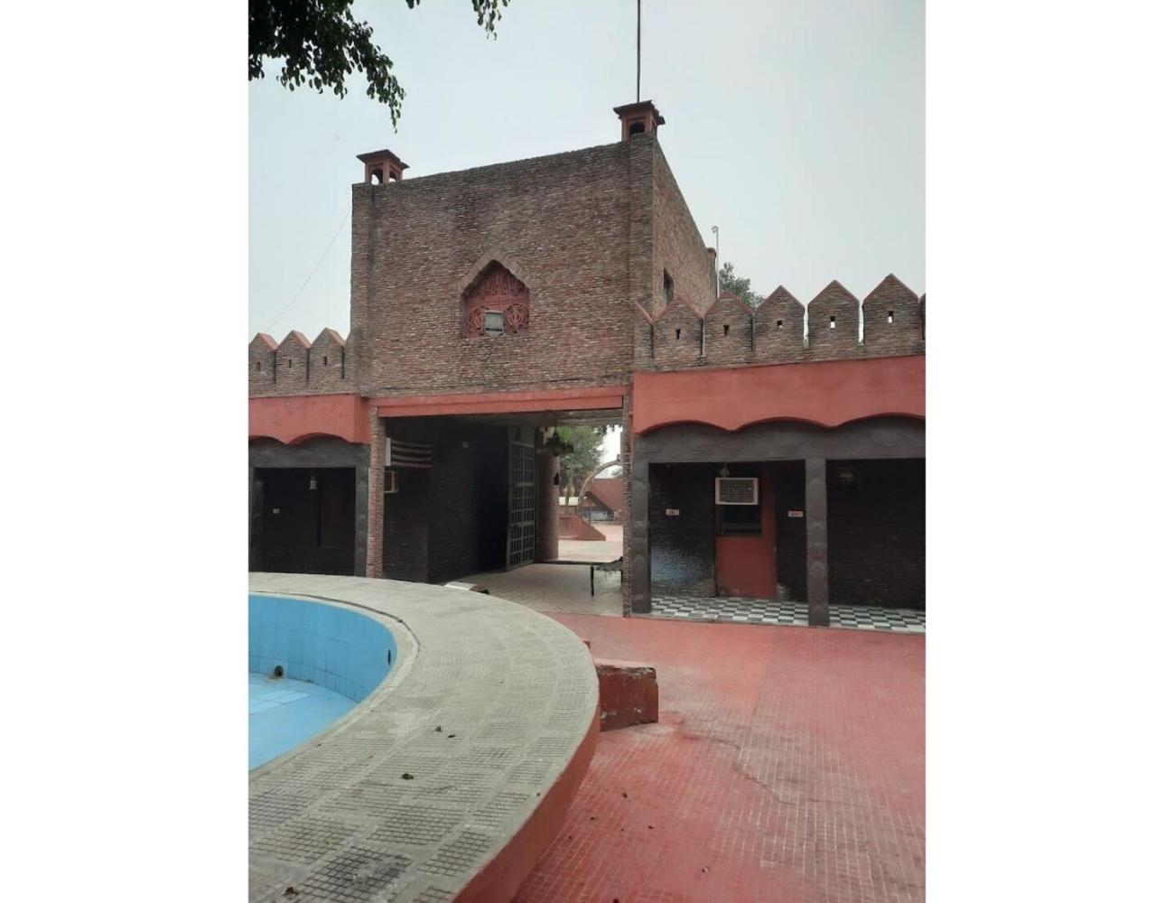 Photo 28