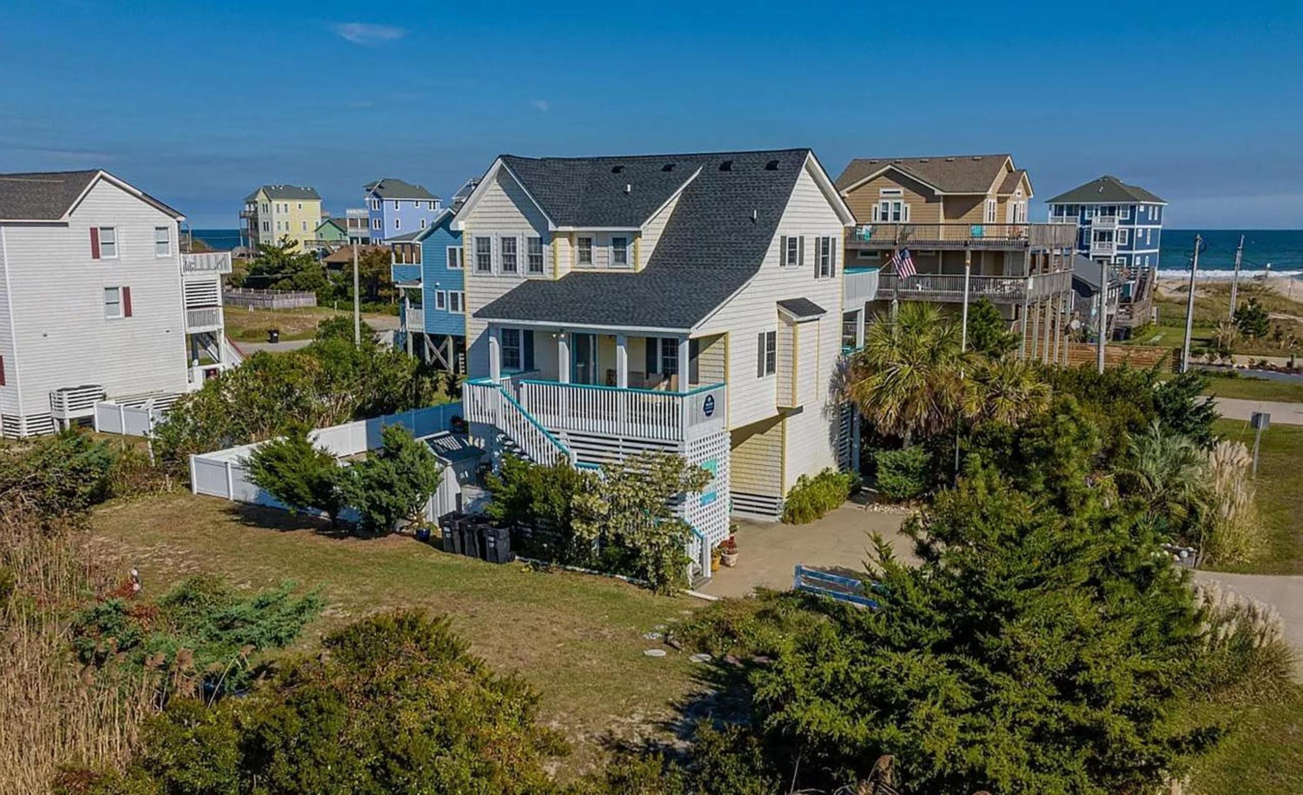 Seaside 5BR Caribbean Escape near the Rodanthe Pier