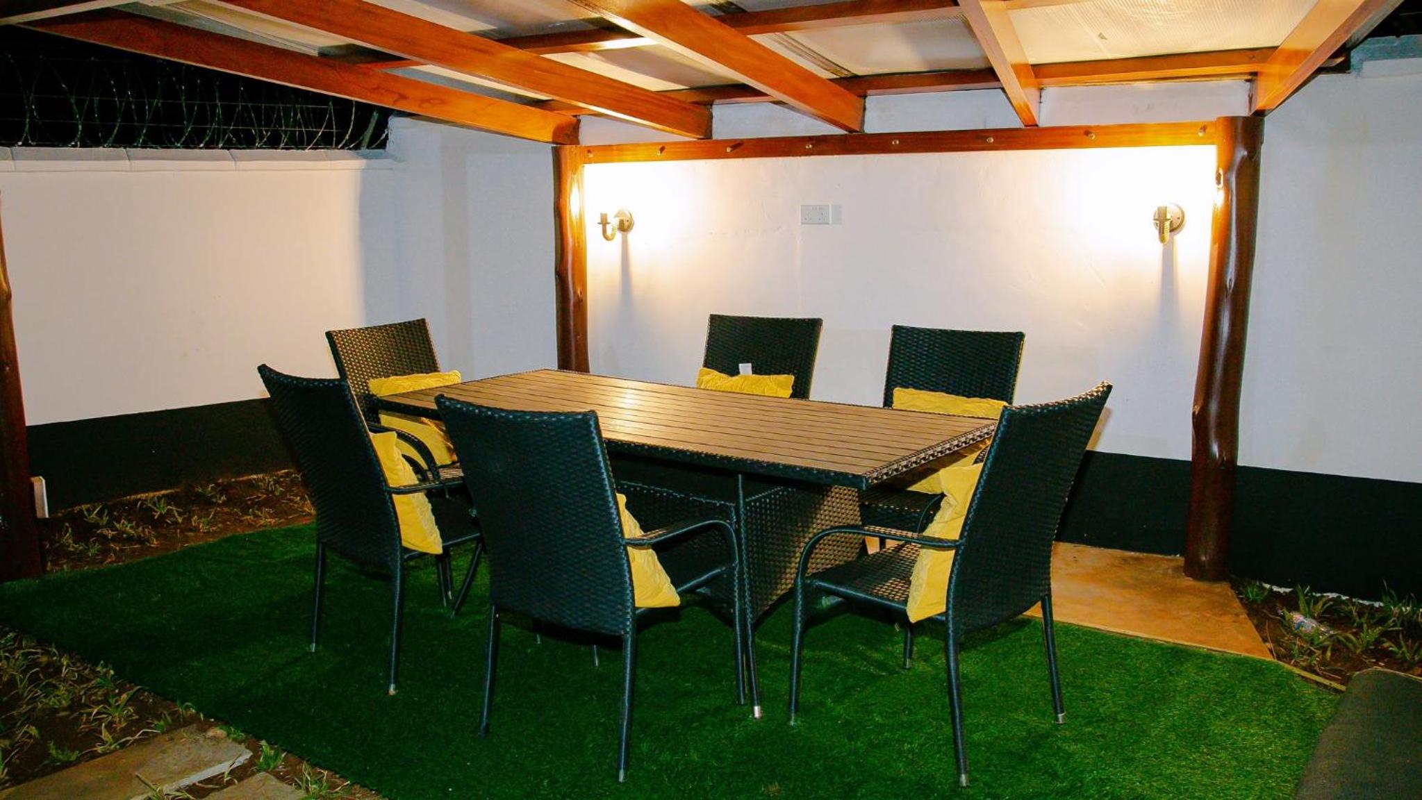 Zuriama Residency