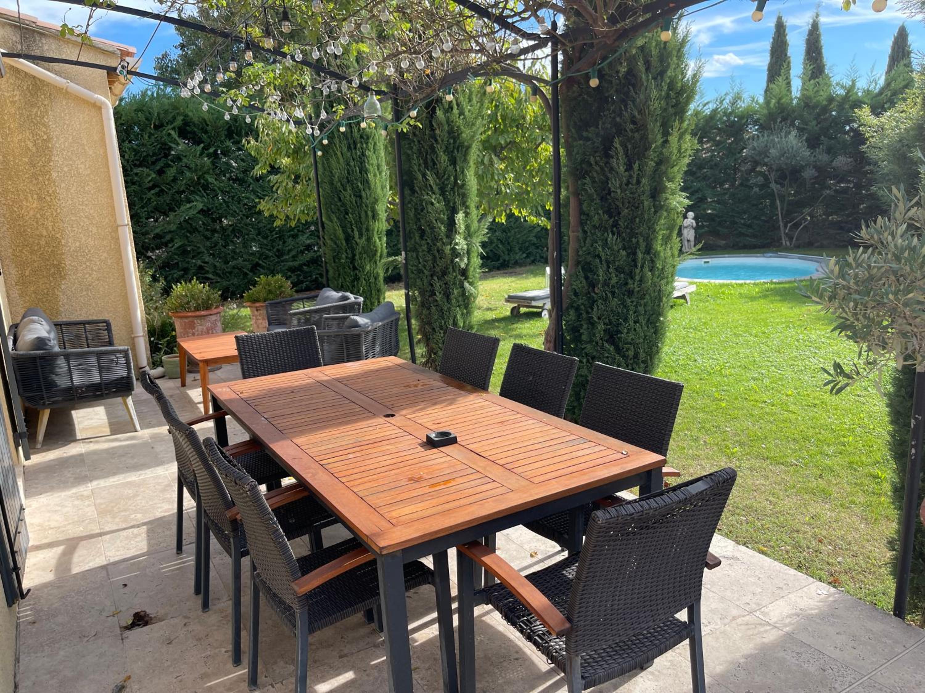 Villa proche d'Avignon.