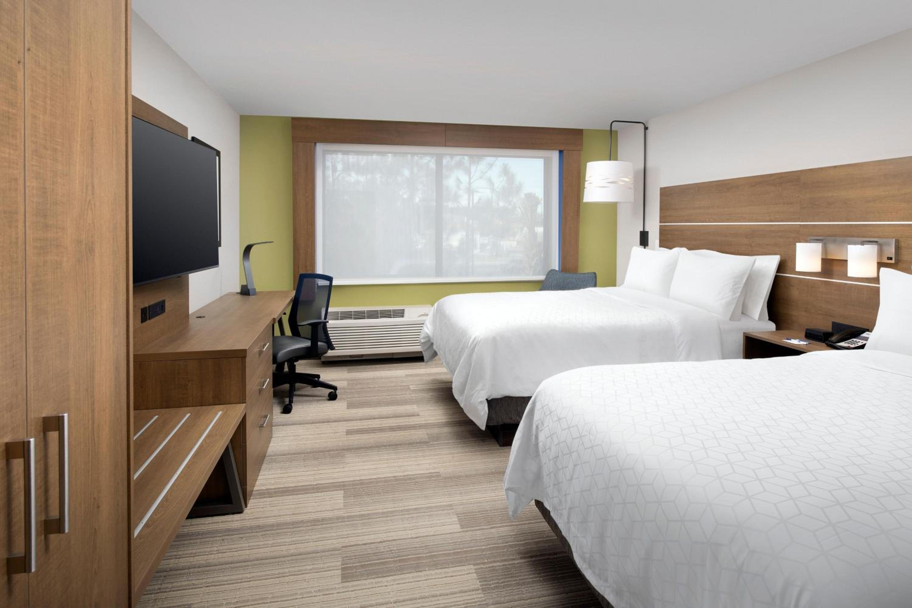 Kingsland Vacations - Holiday Inn Express Suites Kingsland I-95-Naval Base Area, an IHG Hotel - Property Image 41