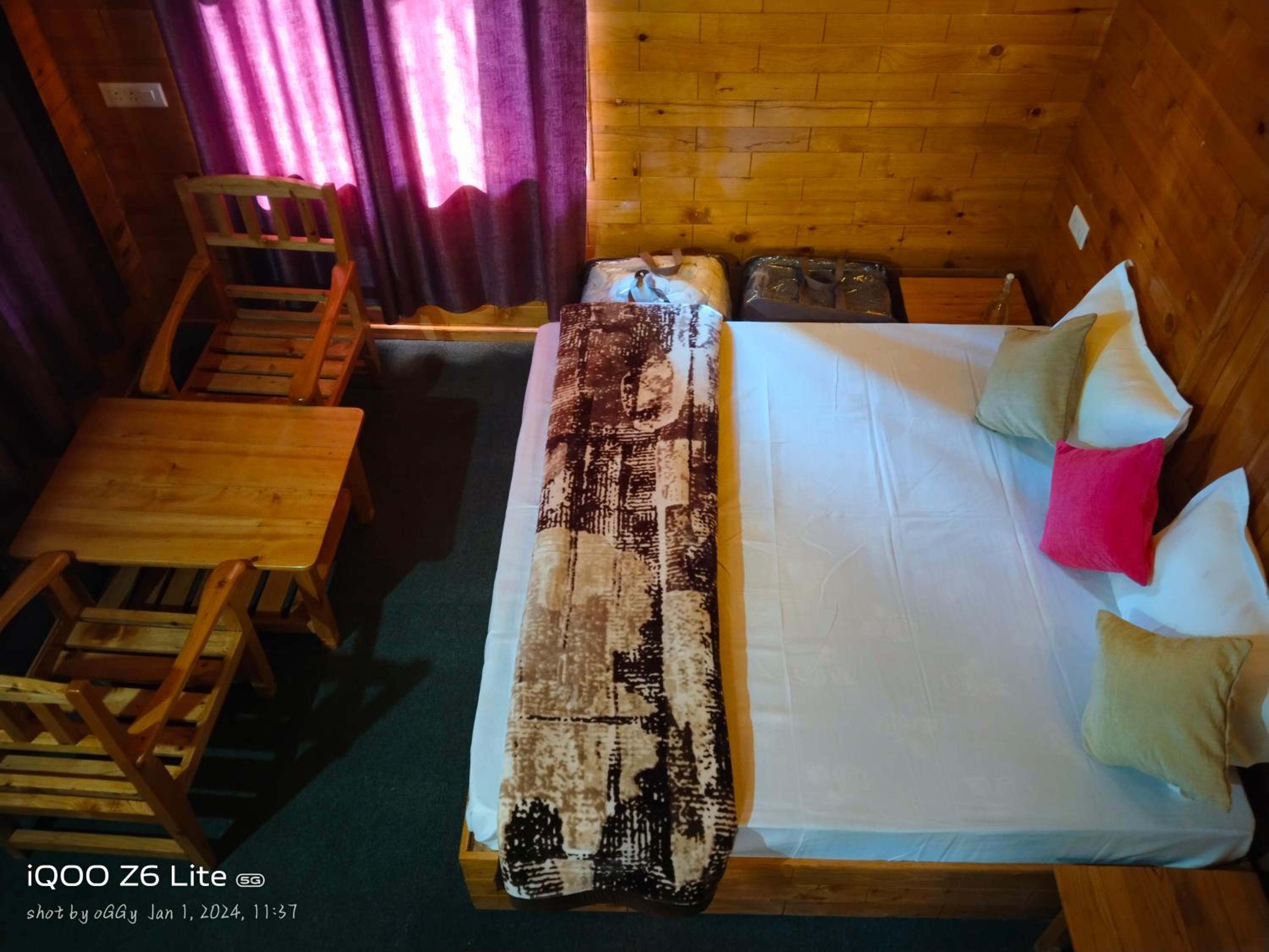 Photo 16