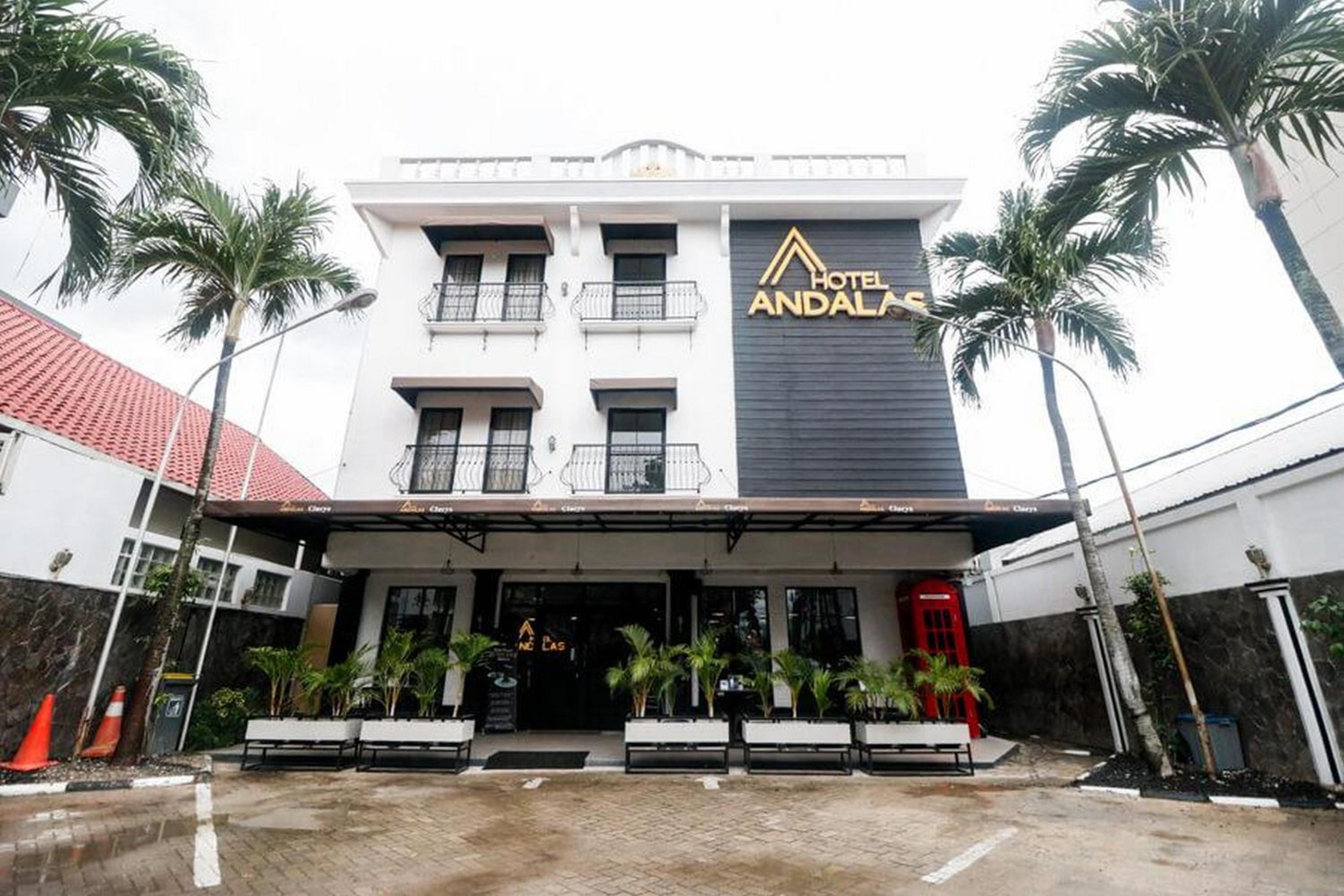 Hotel RedDoorz Plus @ Jalan Raden Intan Lampung - Image 1