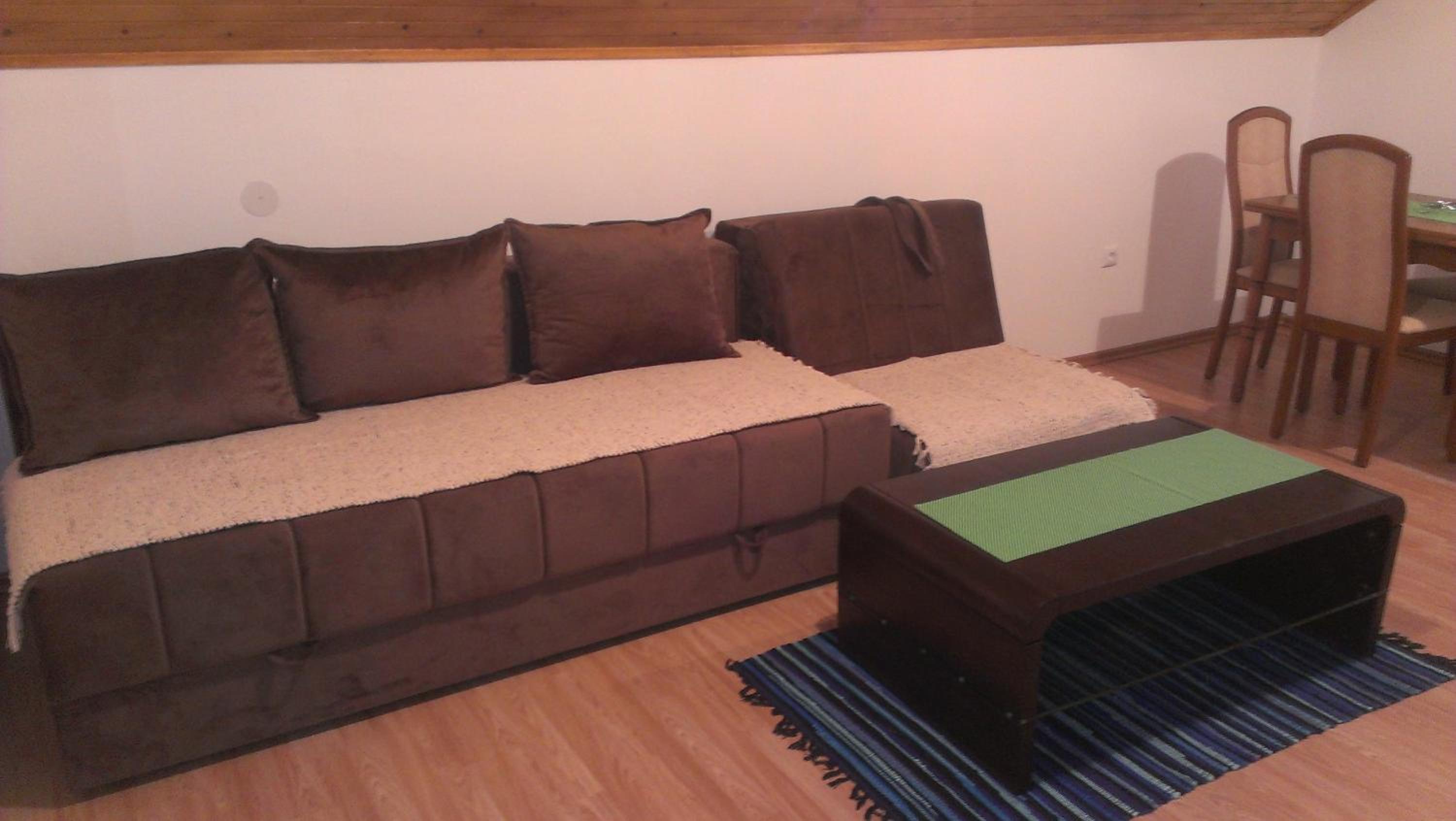 Photo 51
