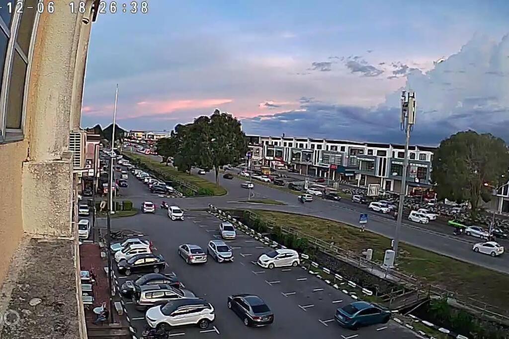 Top View Synergy Square photo 5
