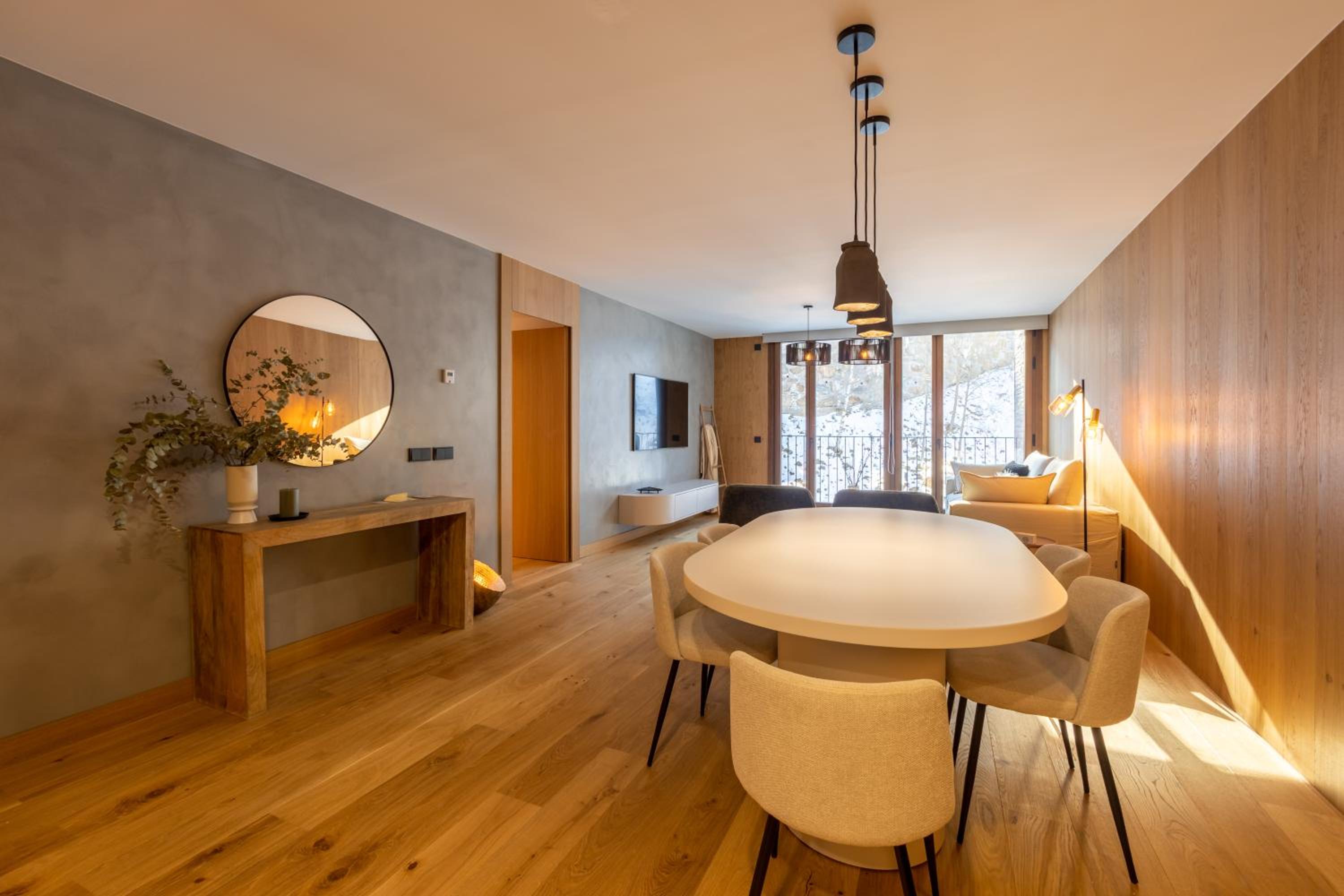 ISARD HOMES & SPA by SELECT RENTALS