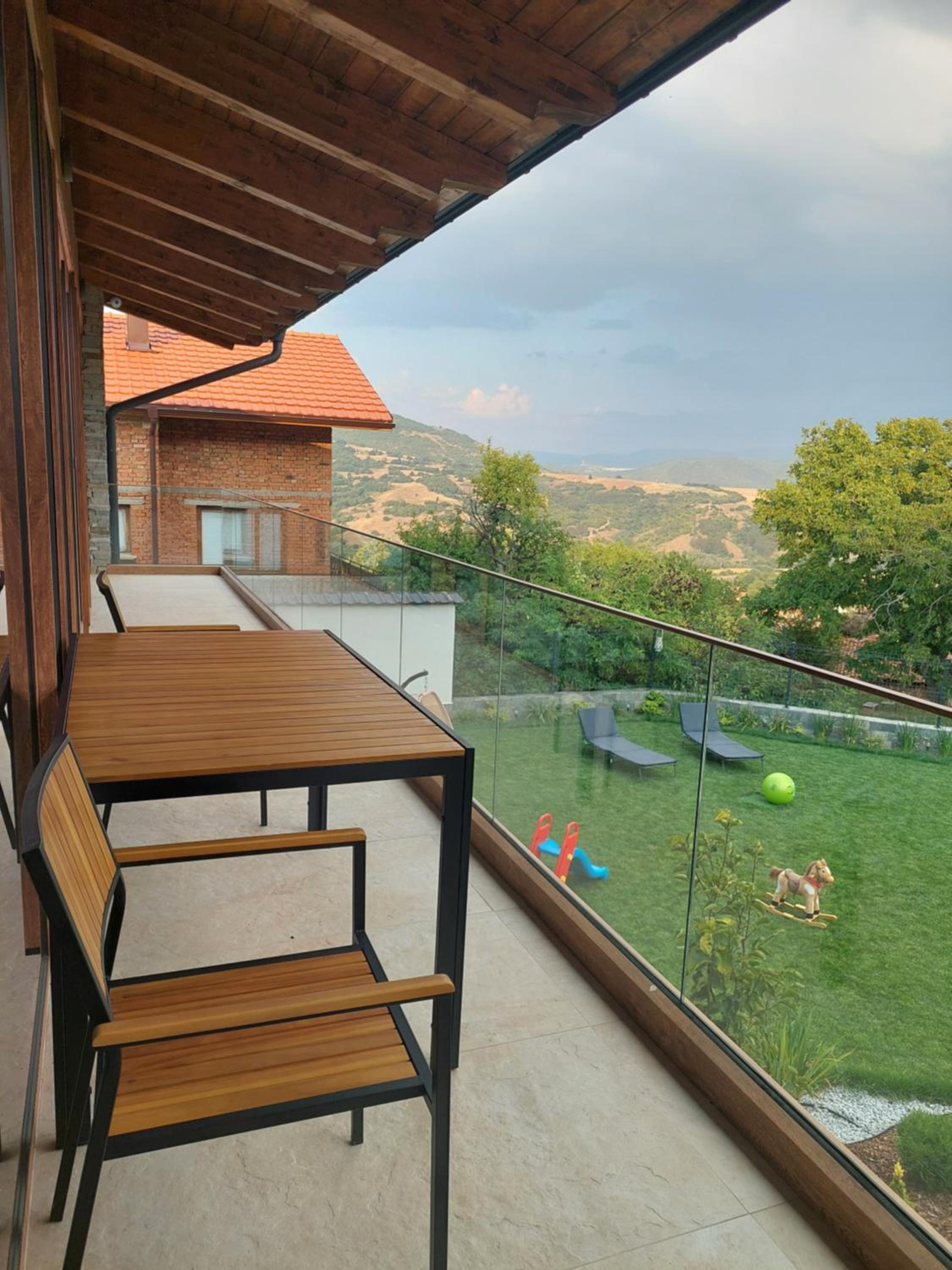 Relax Srednogorska Panorama
