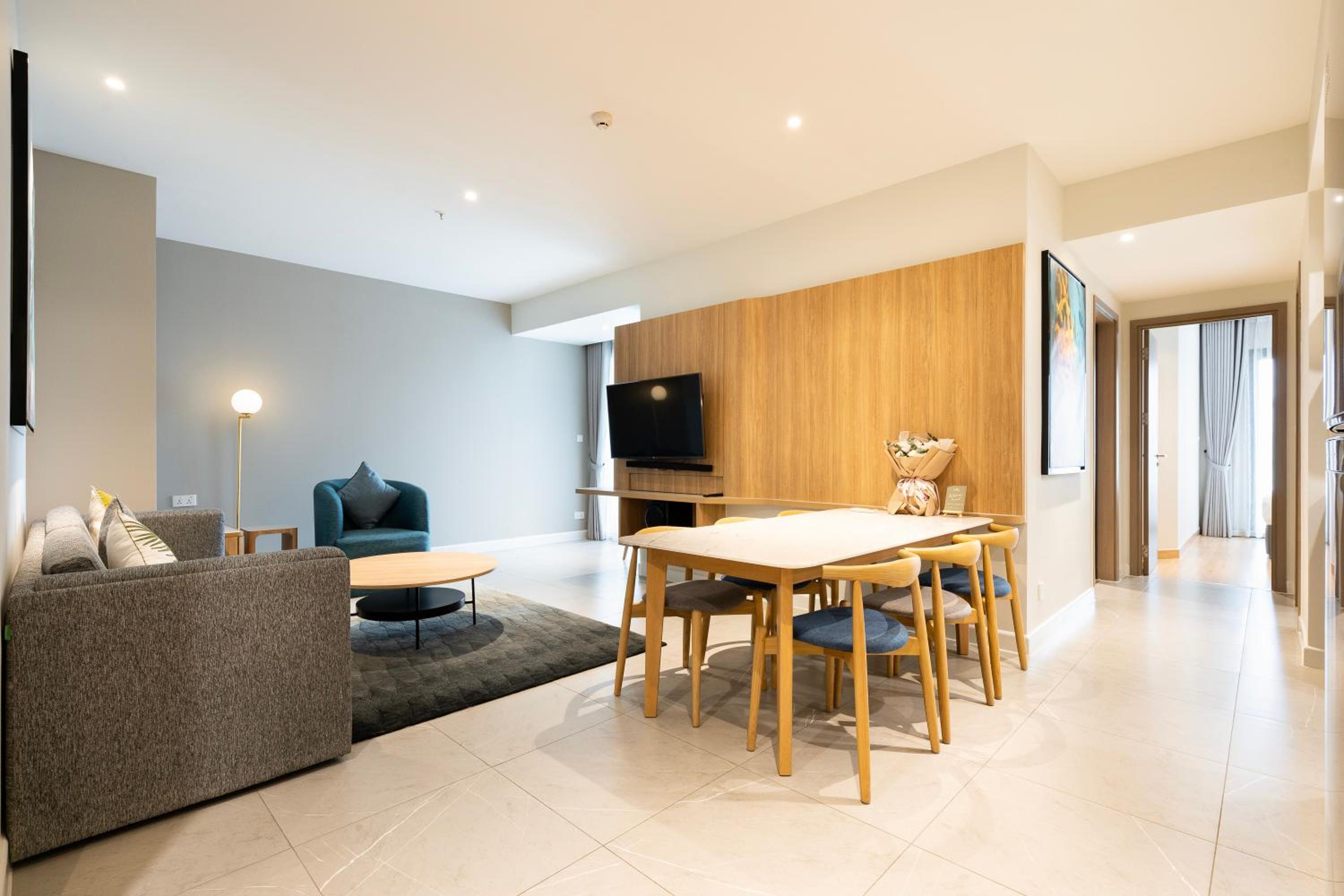 Zenity 3BR Condo: Luxury and Comfort in Quận 1