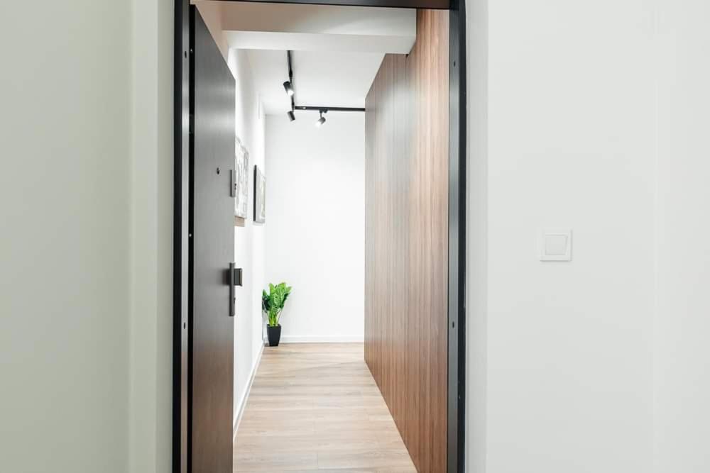 Luxury Apartment KVP