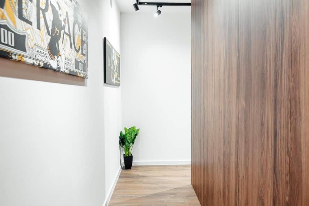Luxury Apartment KVP