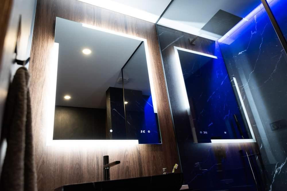 Luxury Apartment KVP