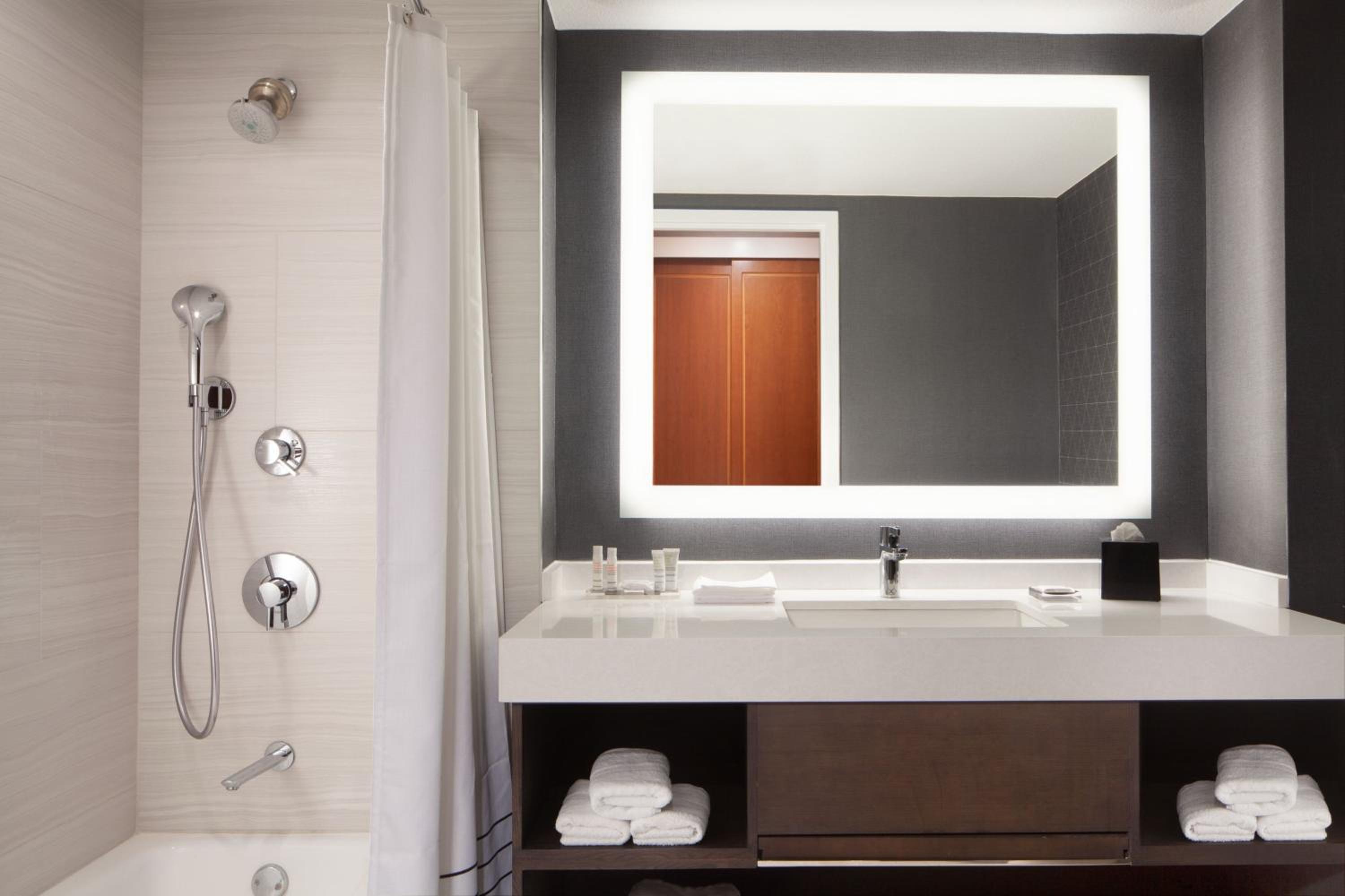 Fremont Marriott Silicon Valley - Property Image 13