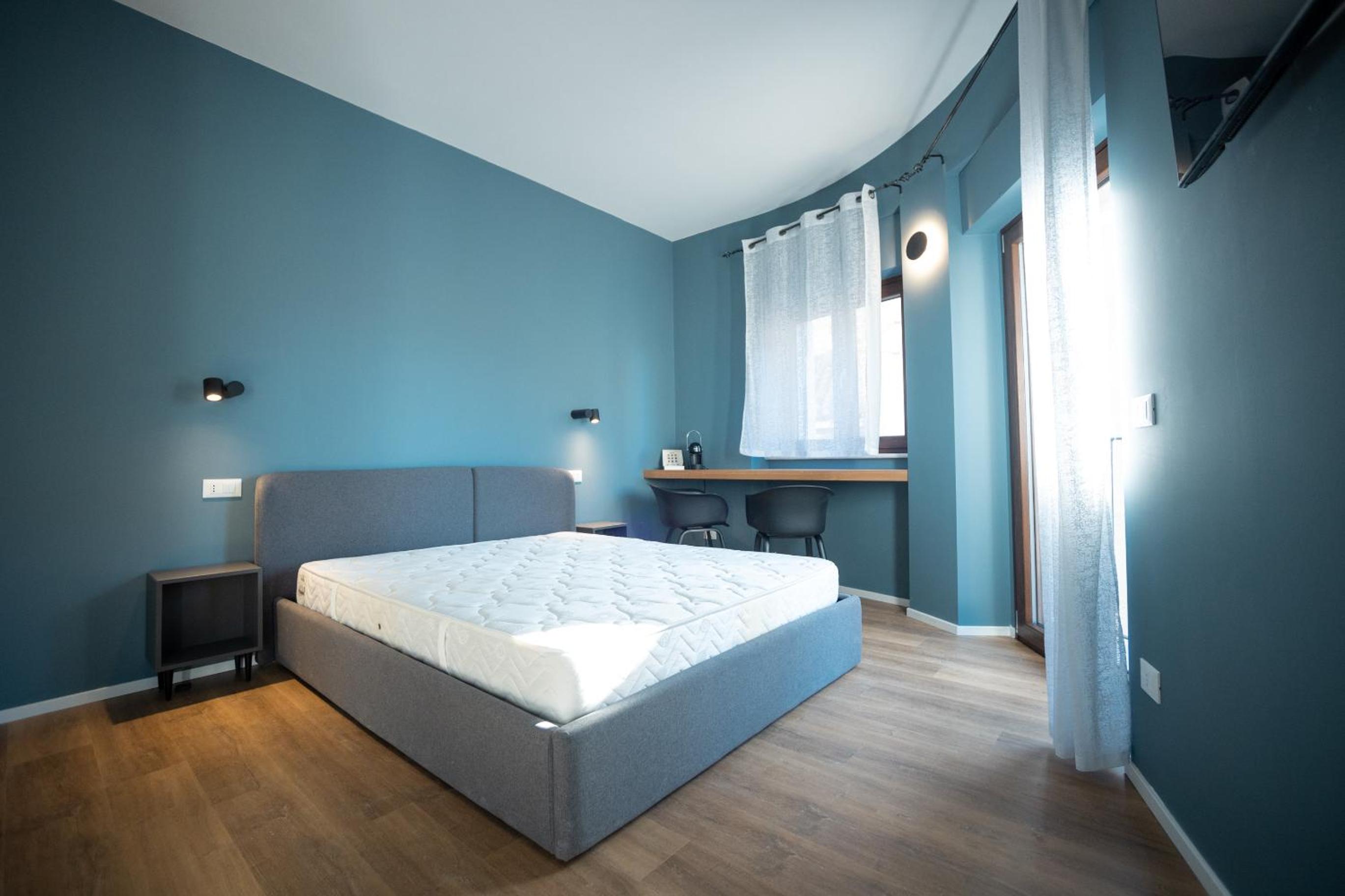 Mavi Rooms