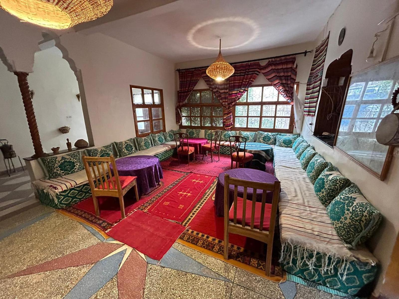 lounge