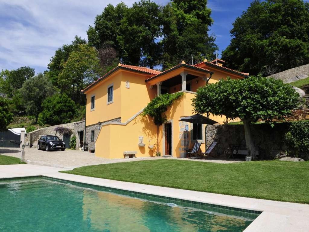 Beautiful Ponte De Lima Villa 4 Bedrooms Villa Hermosa Vista Private Pool view 3