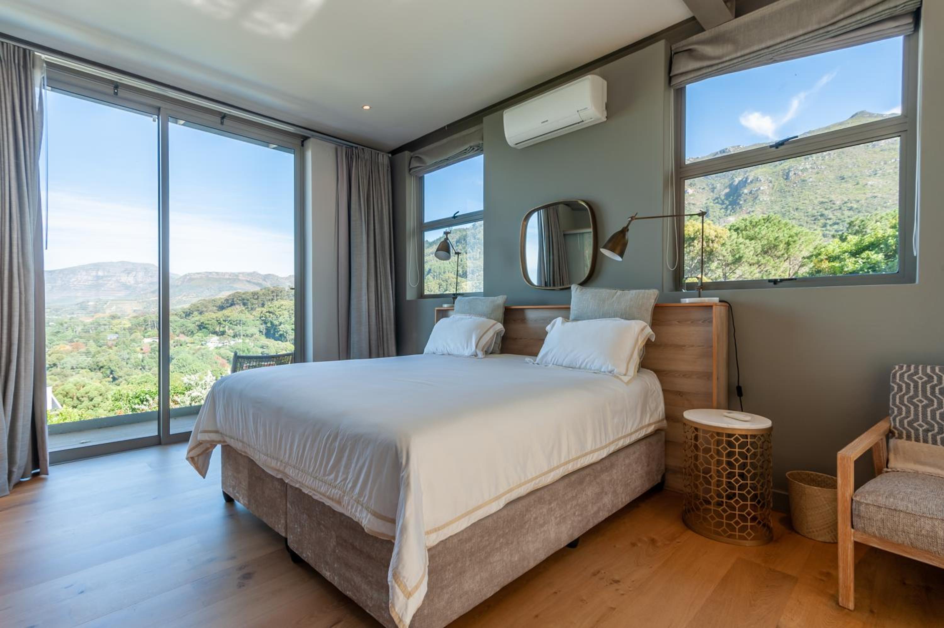 Southdown Masterpiece with backup power