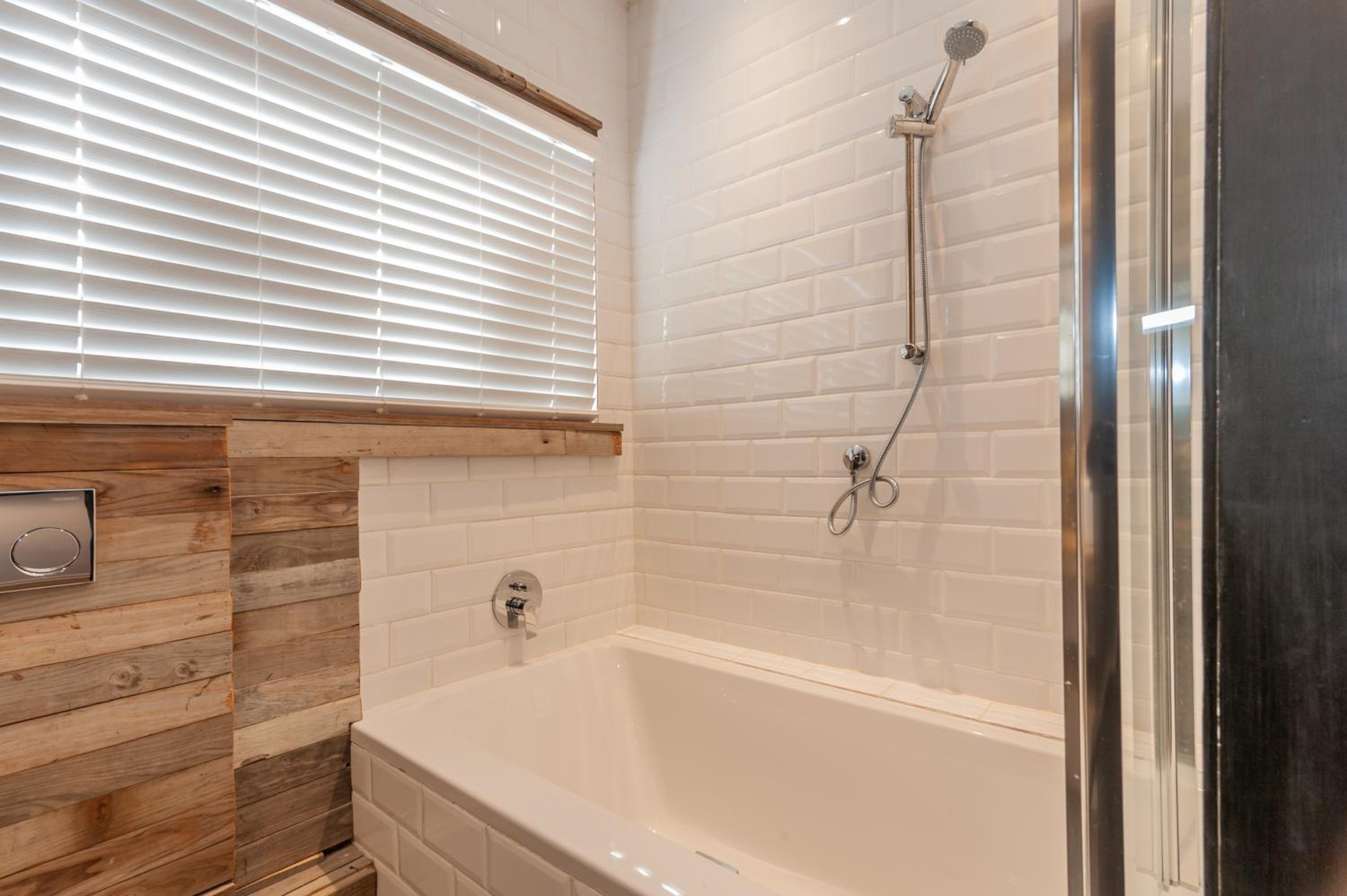 Southdown Masterpiece with backup power
