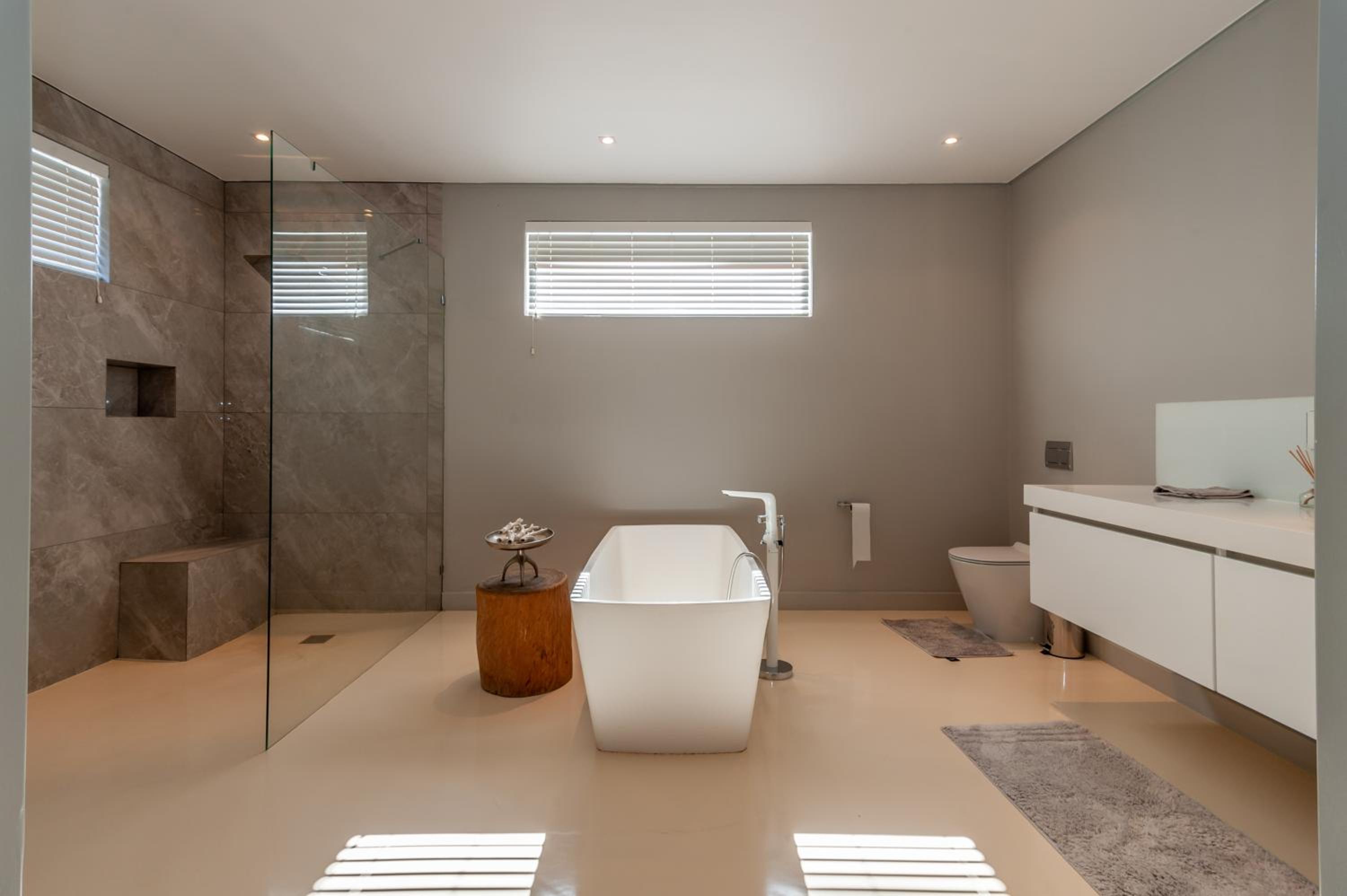 Southdown Masterpiece with backup power
