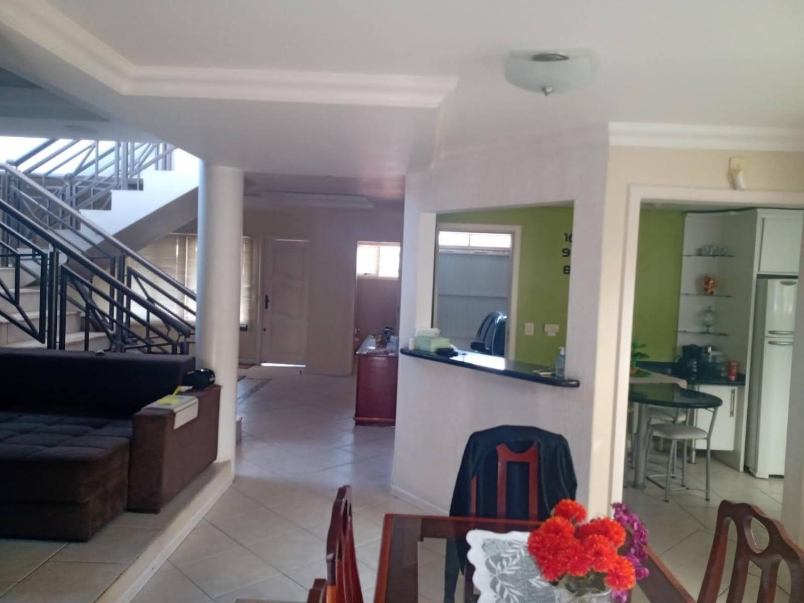 Casa ampla em Fpolis